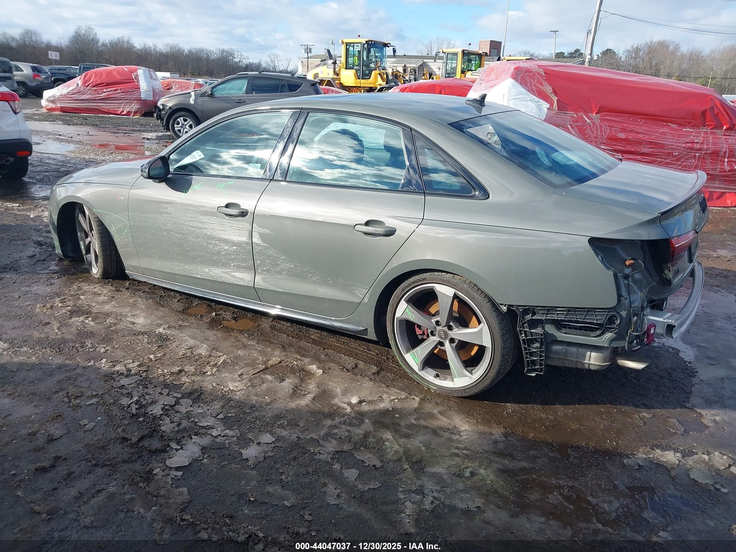 AUDI A4 image 3