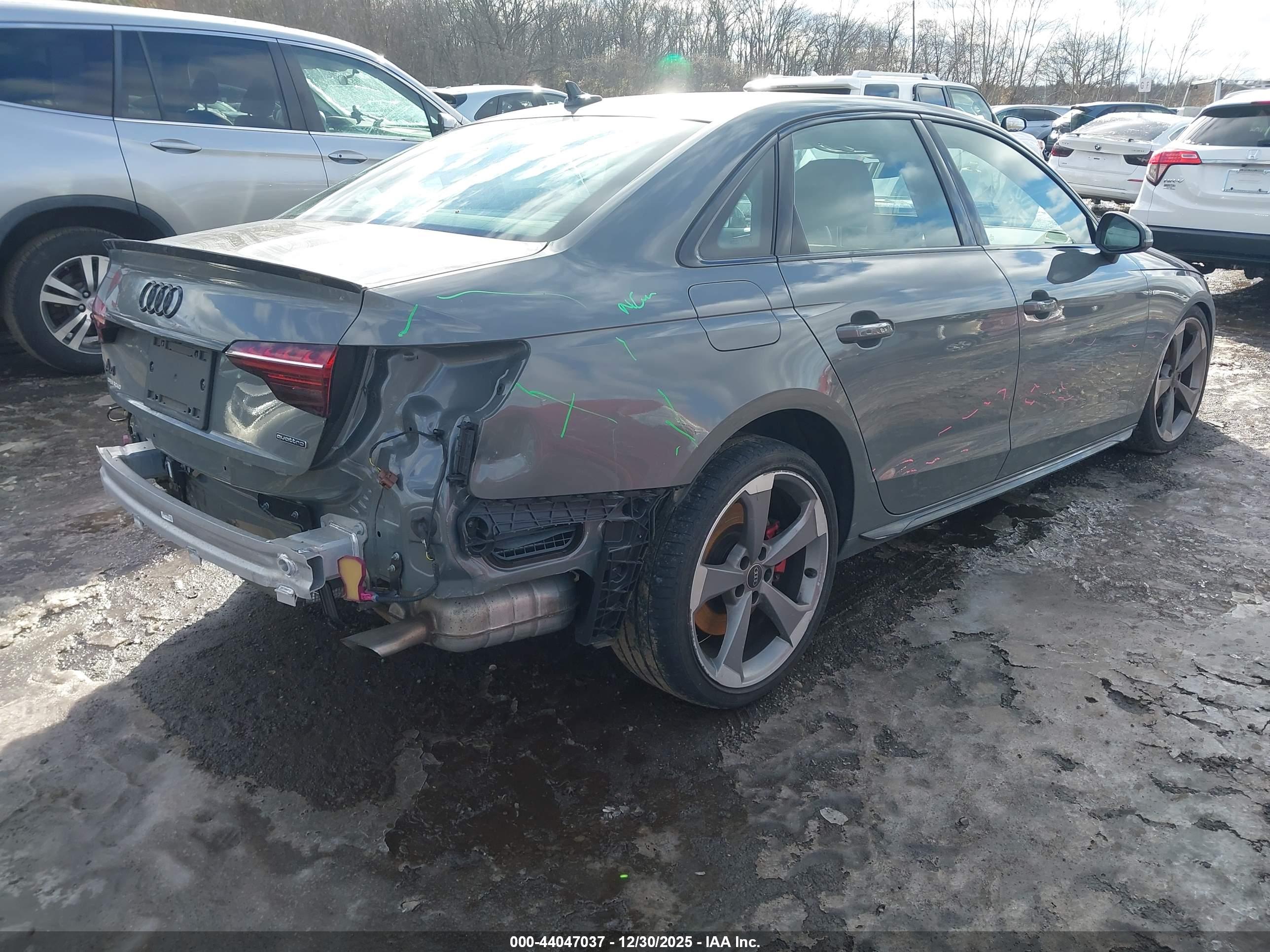 AUDI A4 image 4