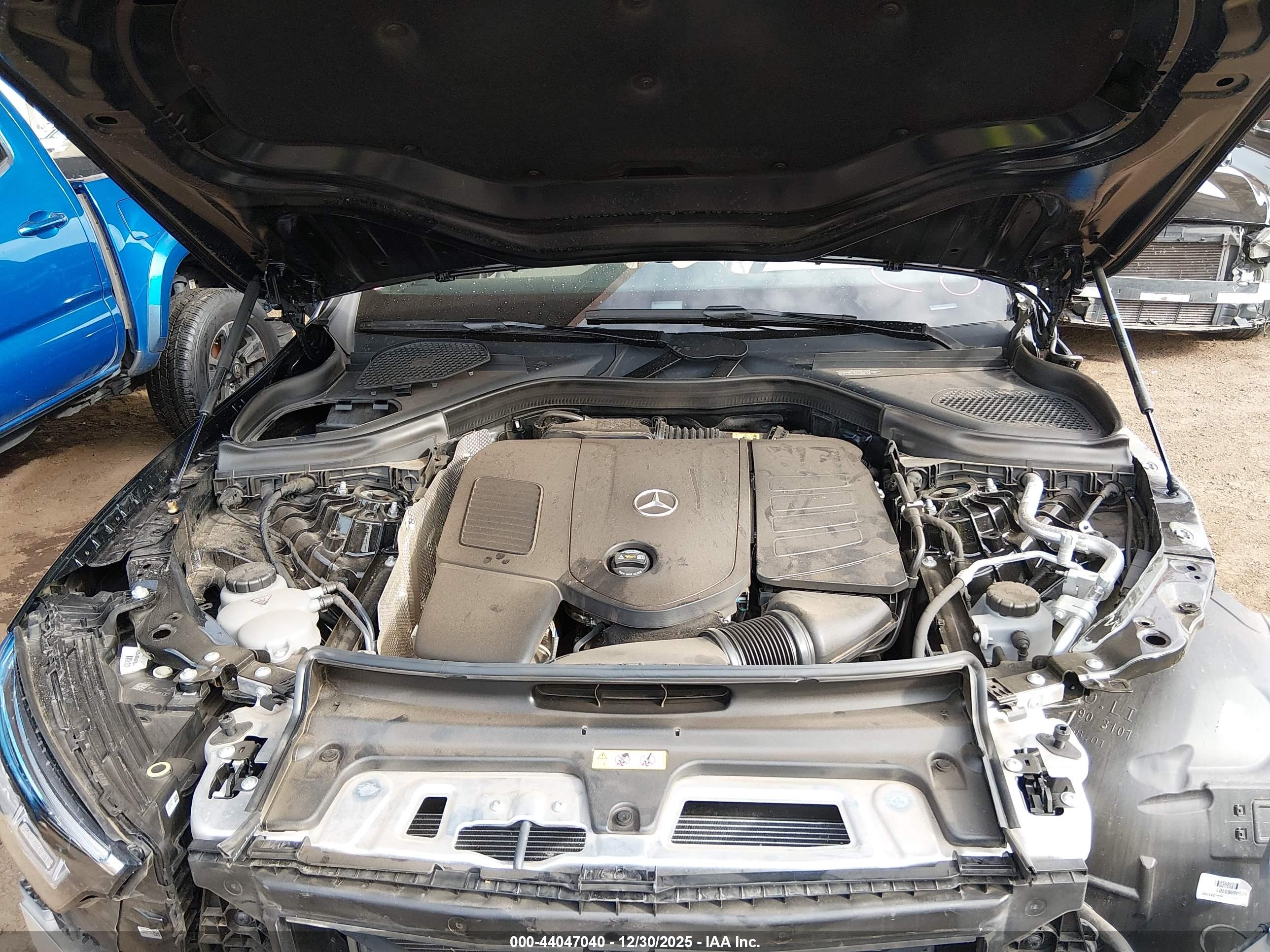 MERCEDES-BENZ GLC image 10