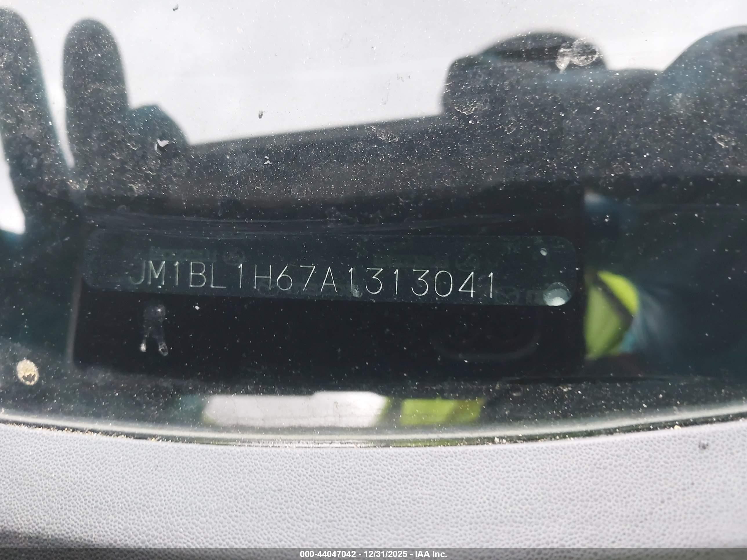 MAZDA MAZDA3 image 9