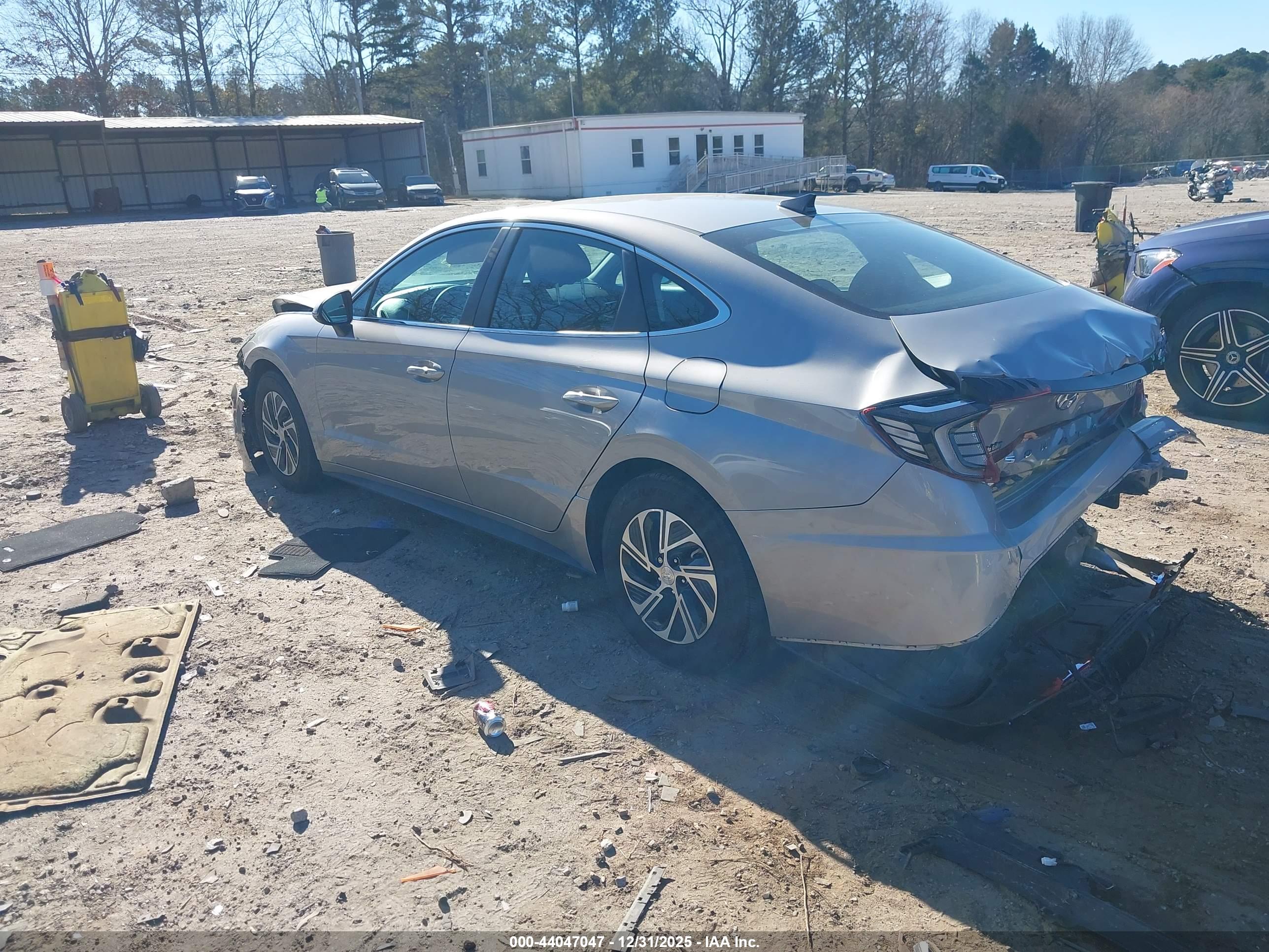 HYUNDAI SONATA image 3