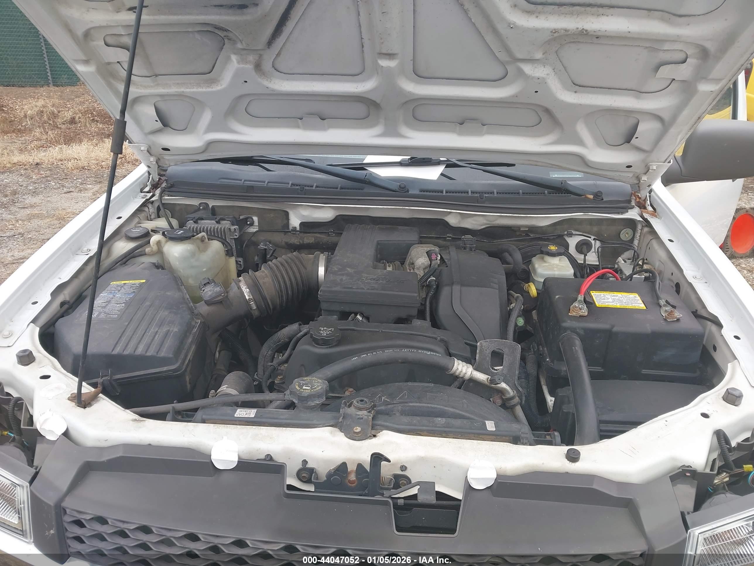 CHEVROLET COLORADO image 10