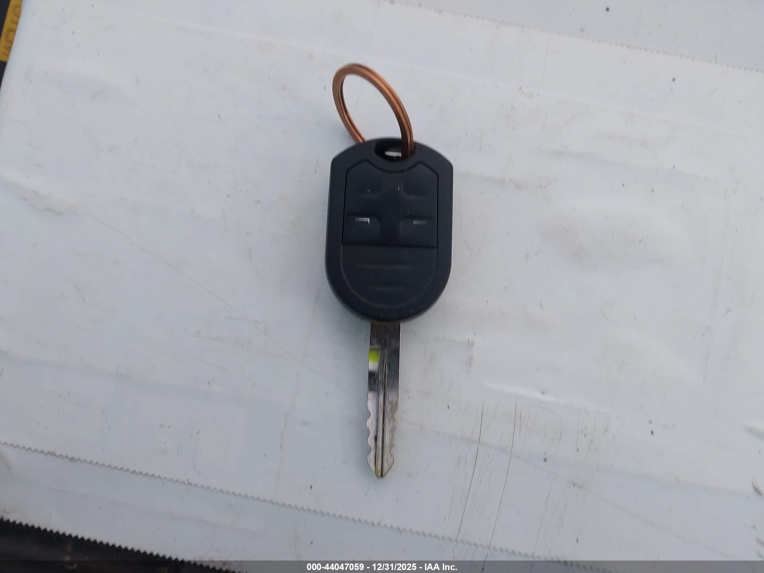 FORD EXPLORER image 11