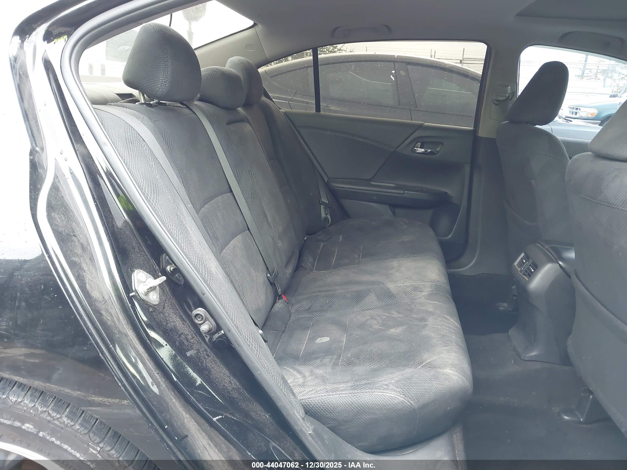 HONDA ACCORD image 8