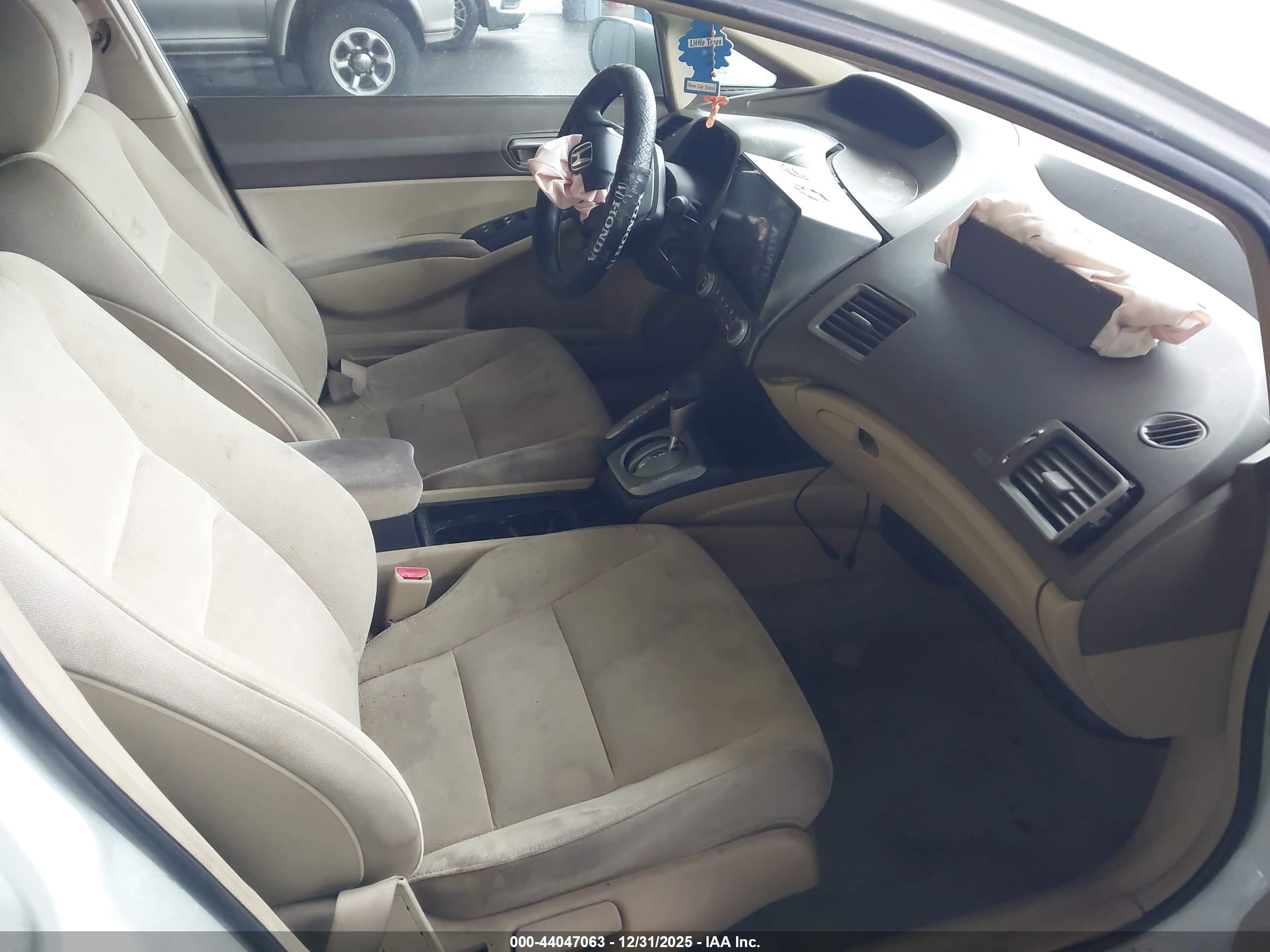 HONDA CIVIC image 5