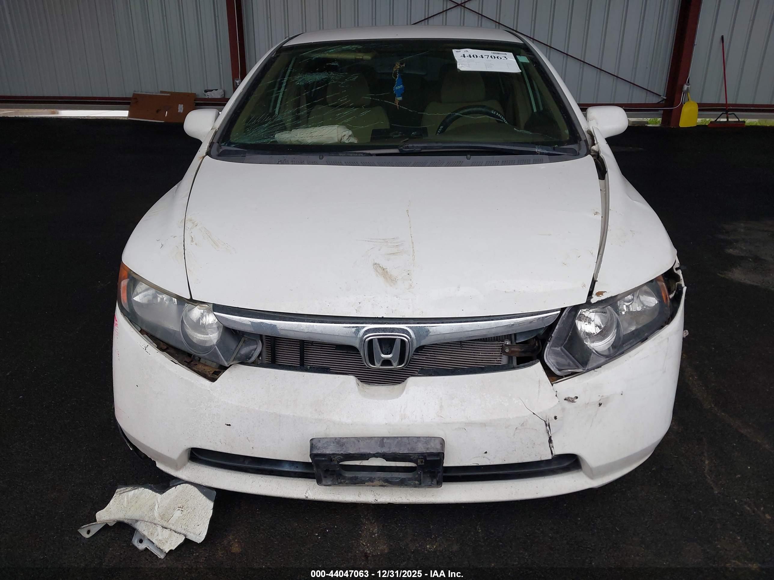 HONDA CIVIC image 6