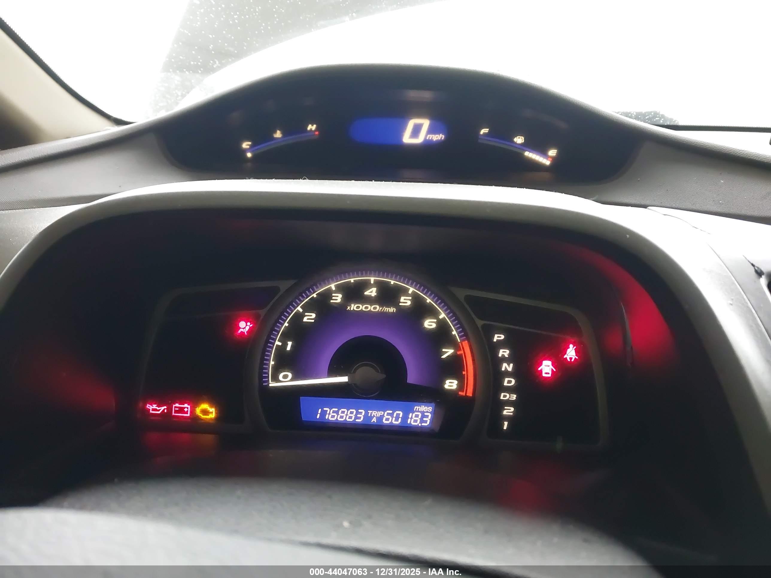 HONDA CIVIC image 7