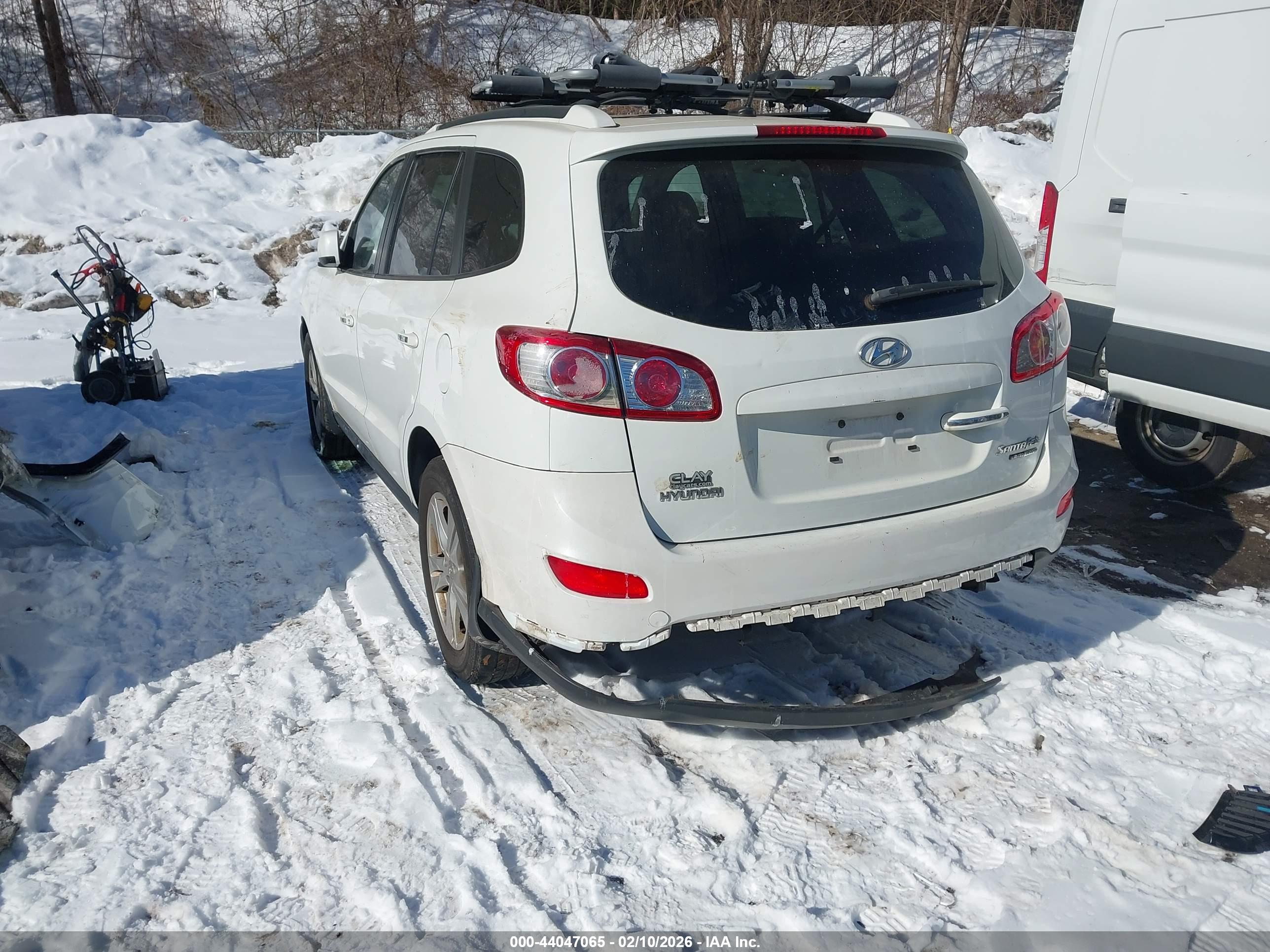HYUNDAI SANTA image 3