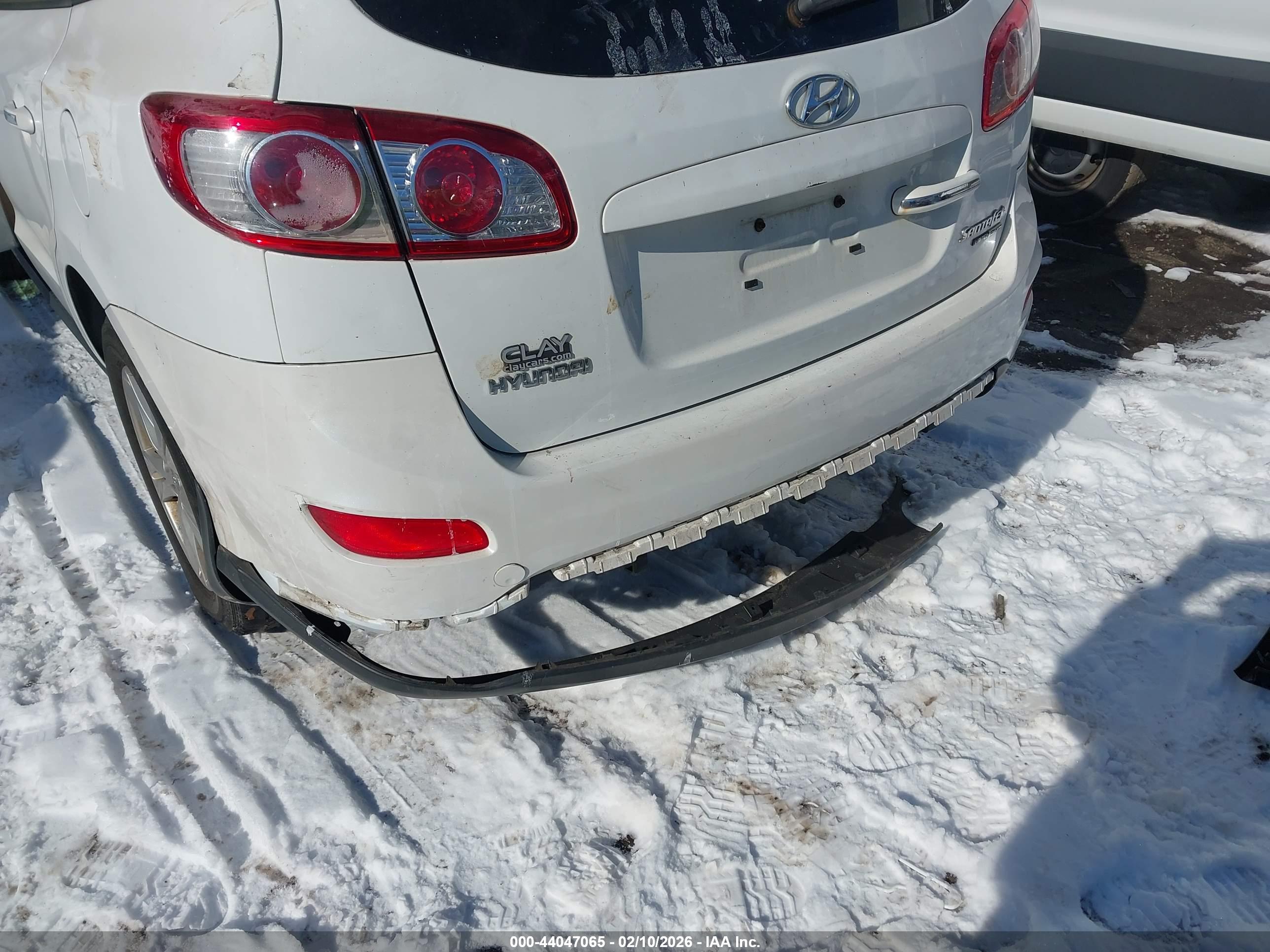 HYUNDAI SANTA image 6