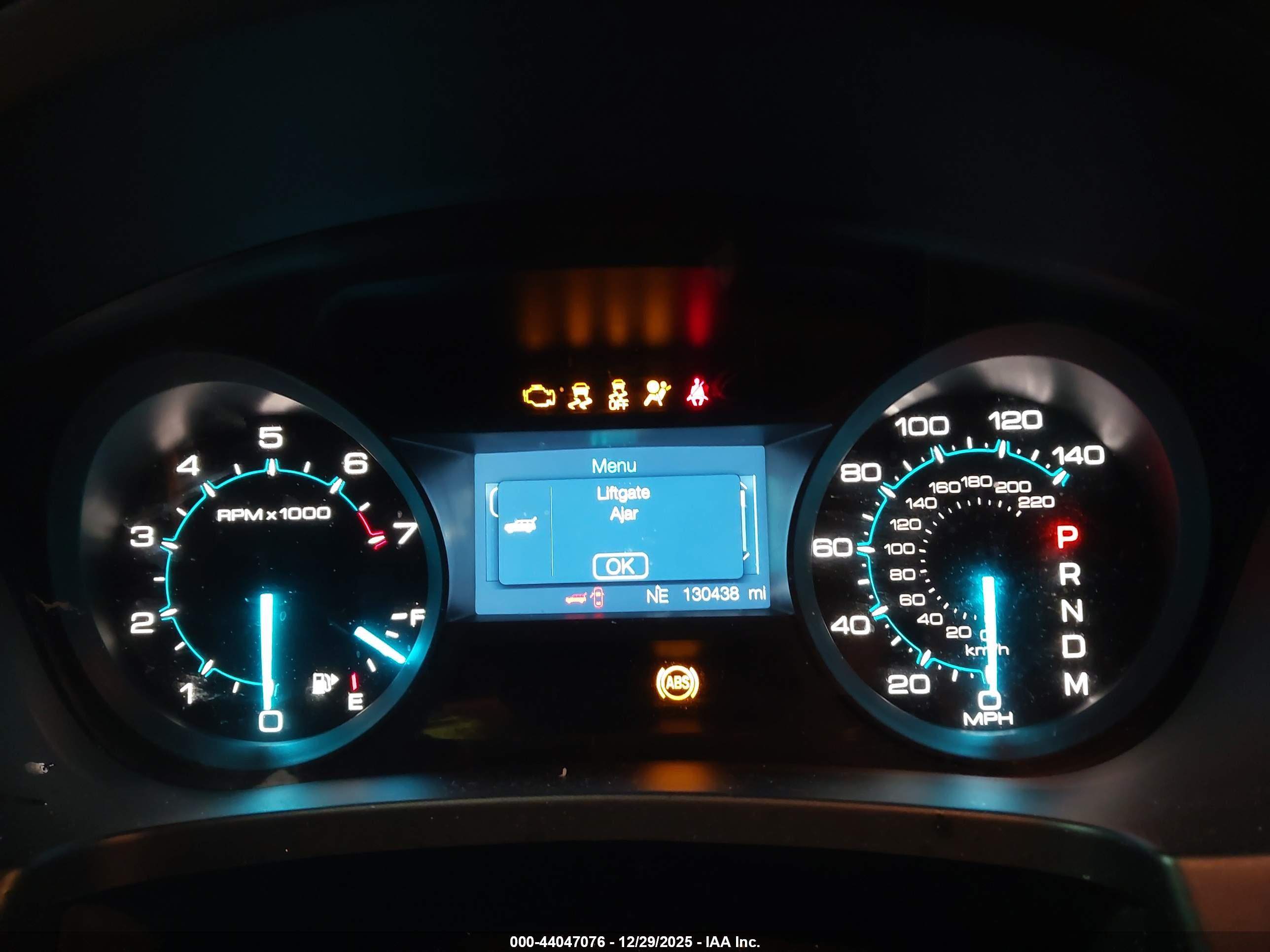 FORD EXPLORER image 7