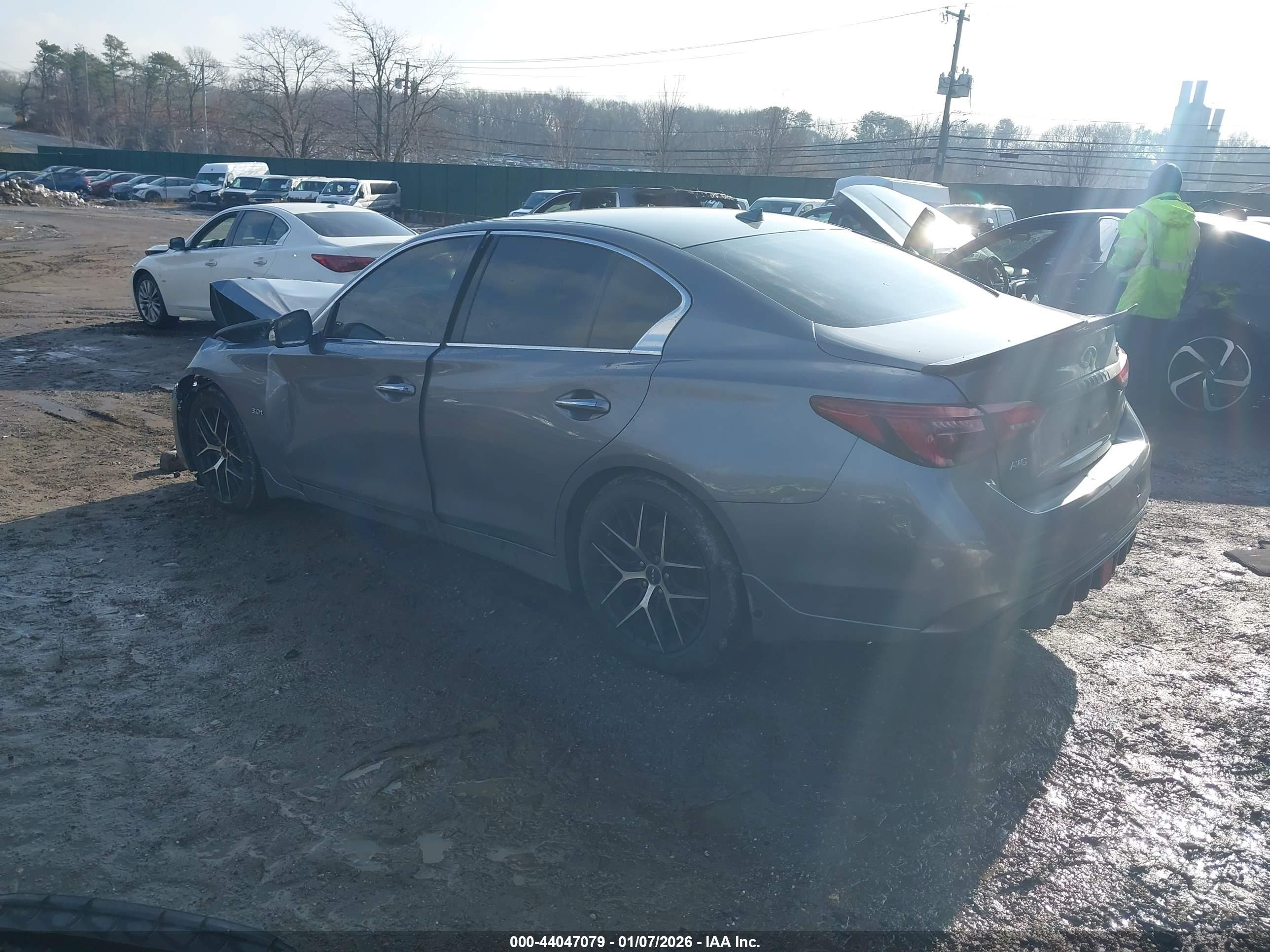 INFINITI Q50 image 3