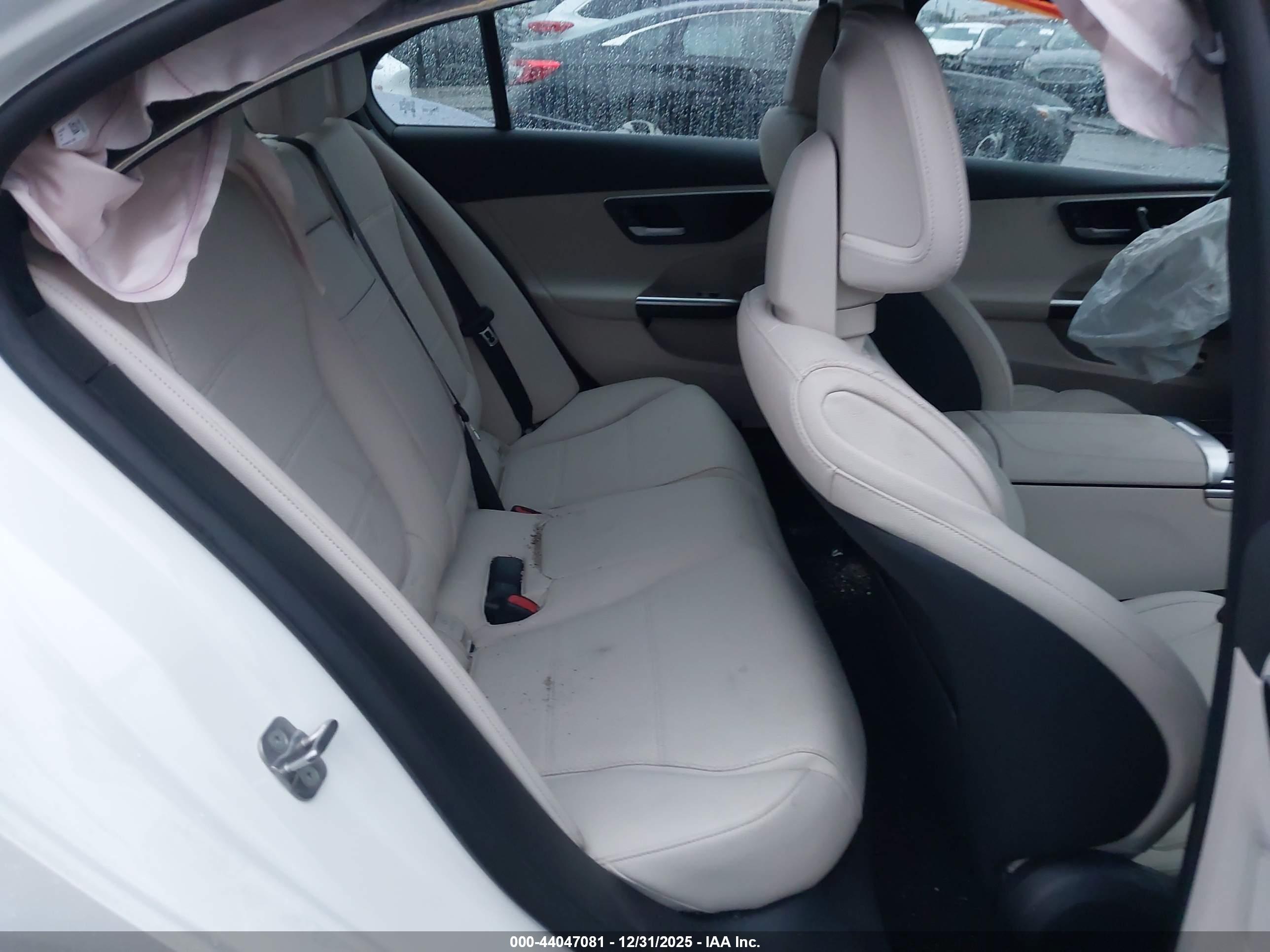 MERCEDES-BENZ C image 8