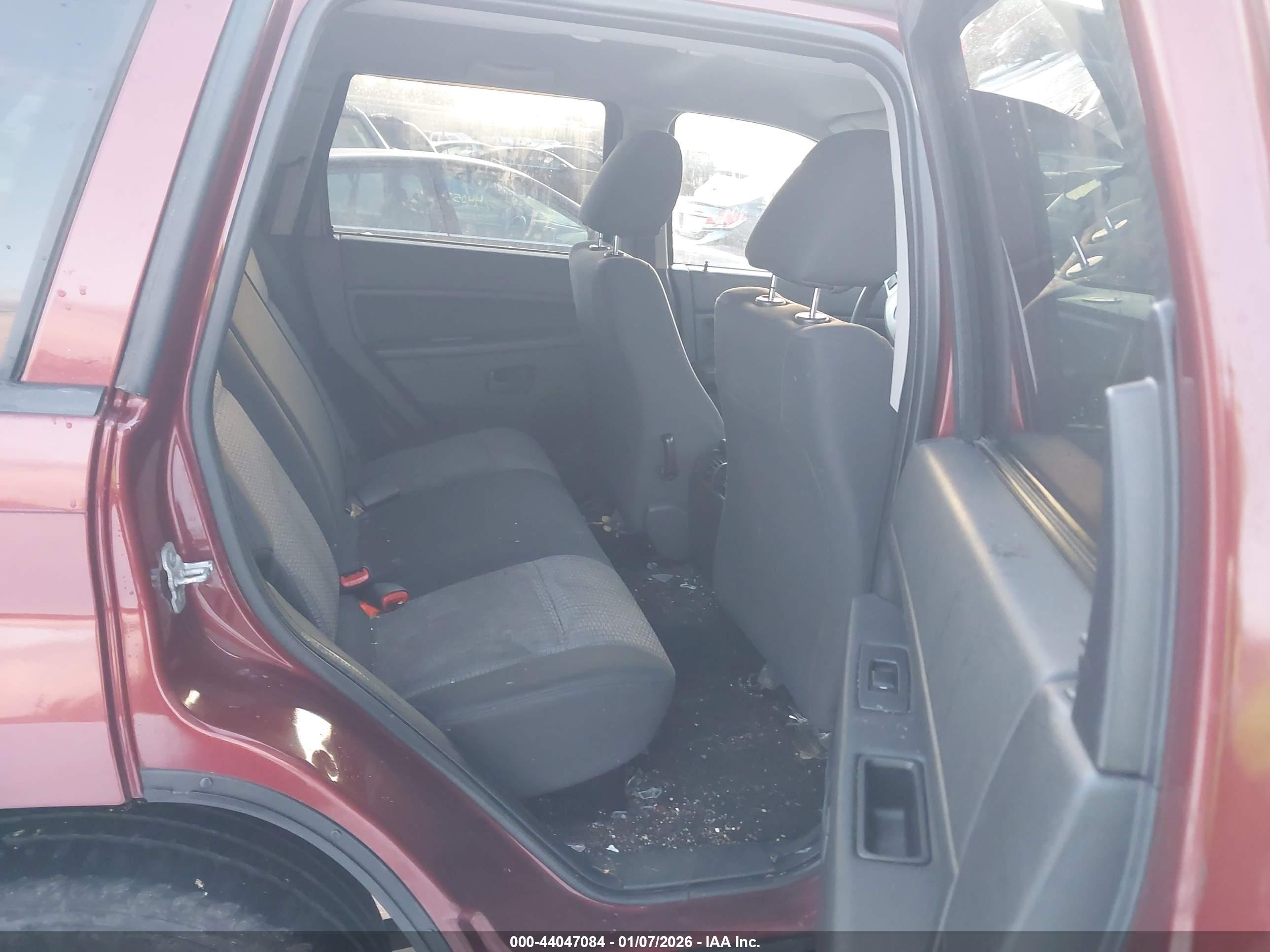 JEEP GRAND image 8
