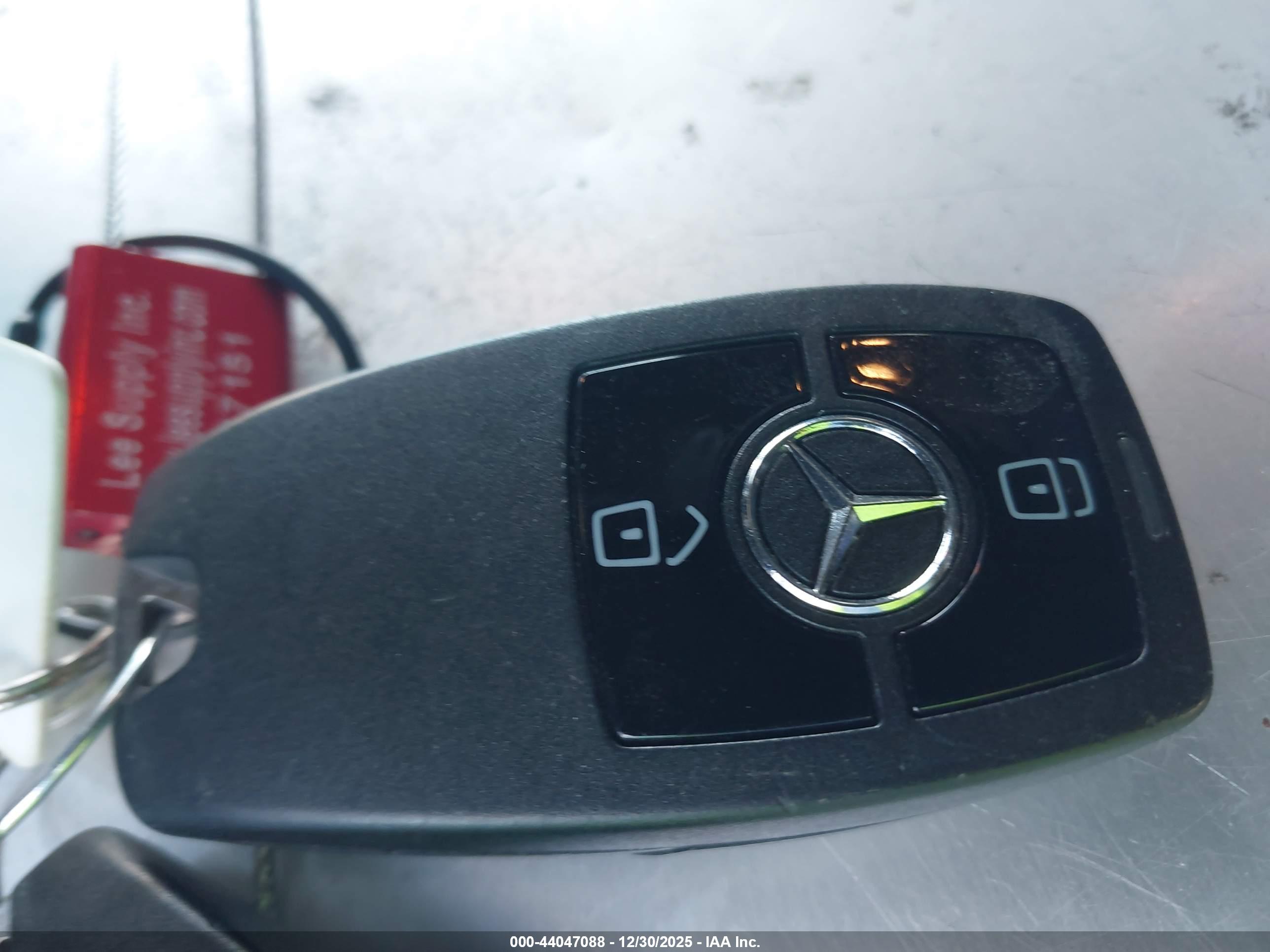 MERCEDES-BENZ SPRINTER image 11