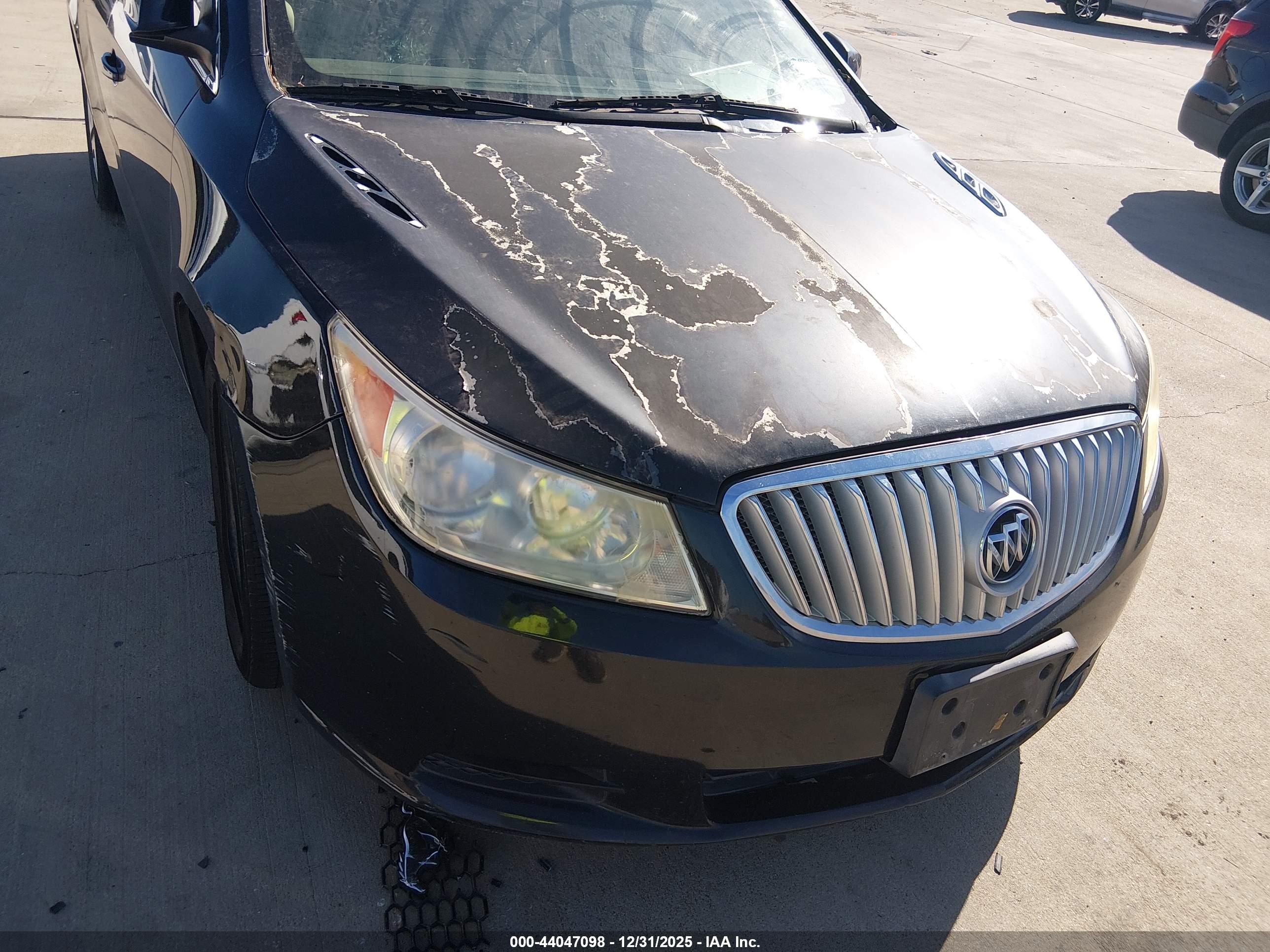 BUICK LACROSSE image 6