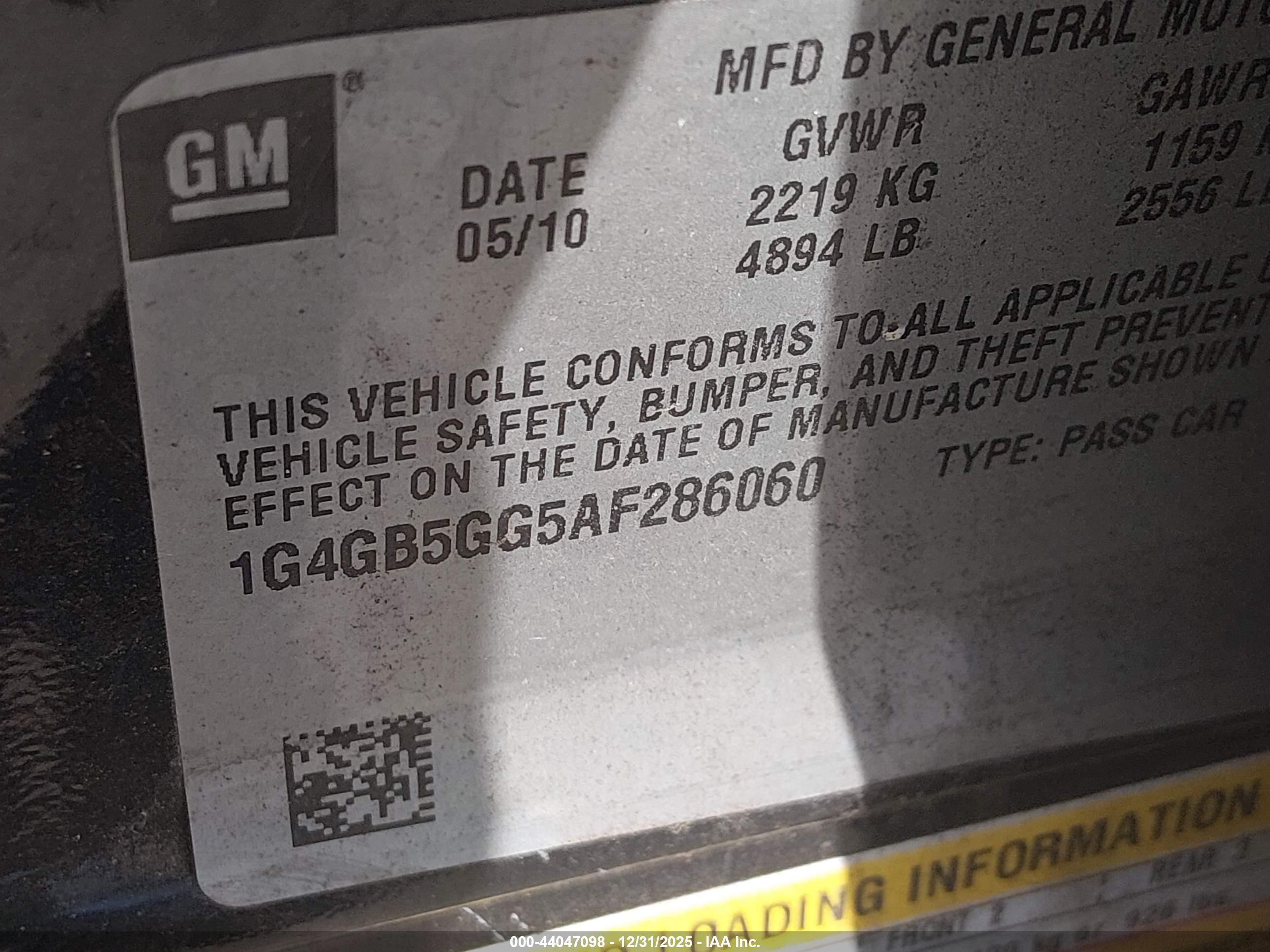 BUICK LACROSSE image 9