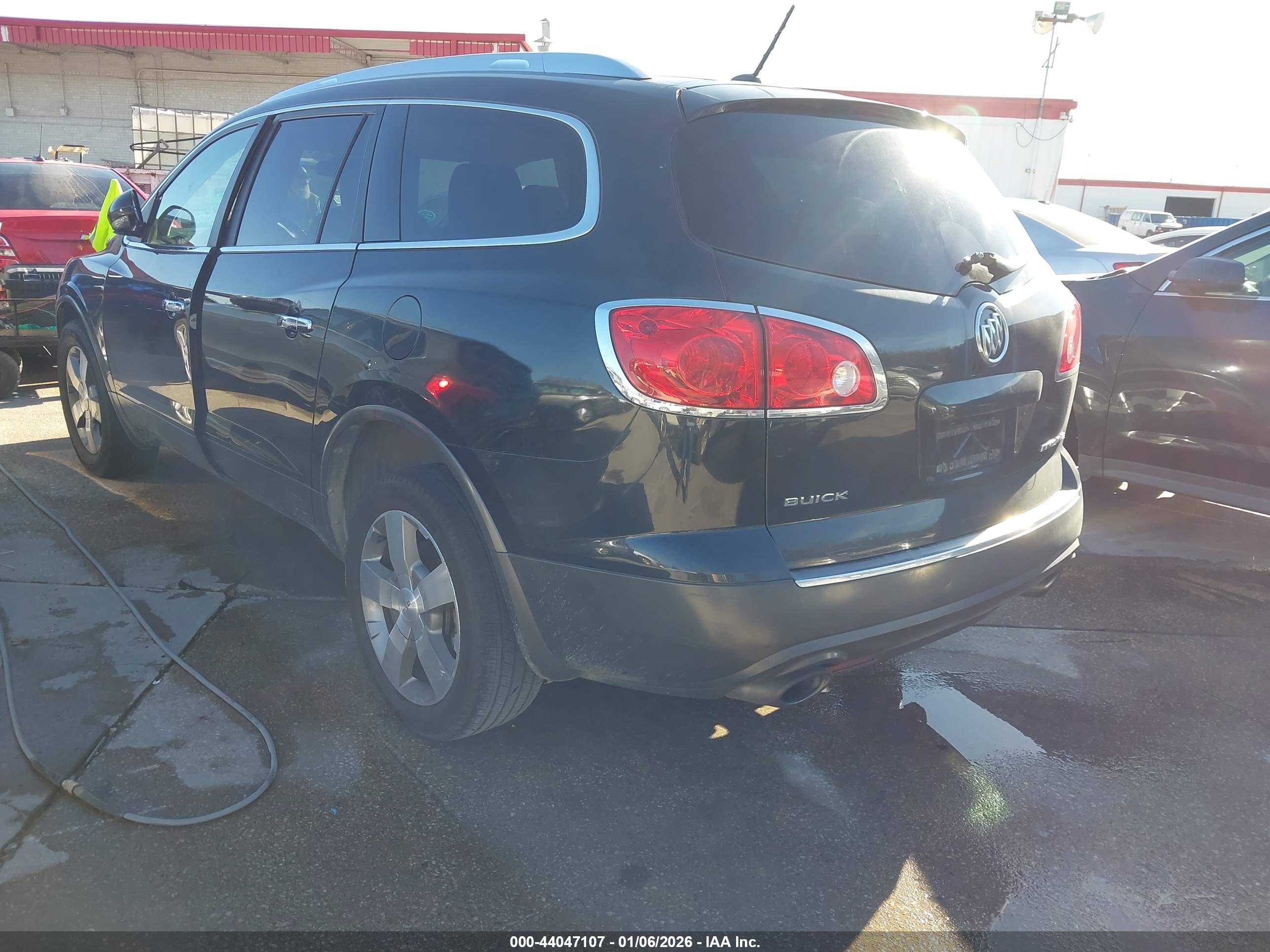 BUICK ENCLAVE image 3