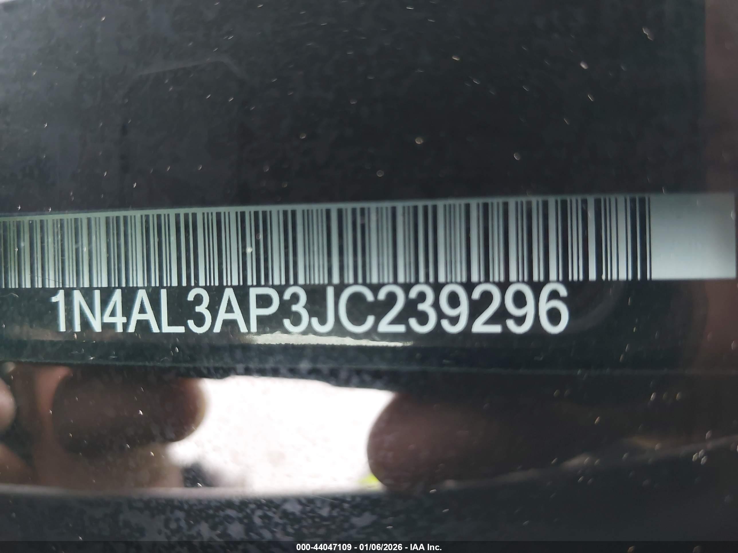 NISSAN ALTIMA image 9