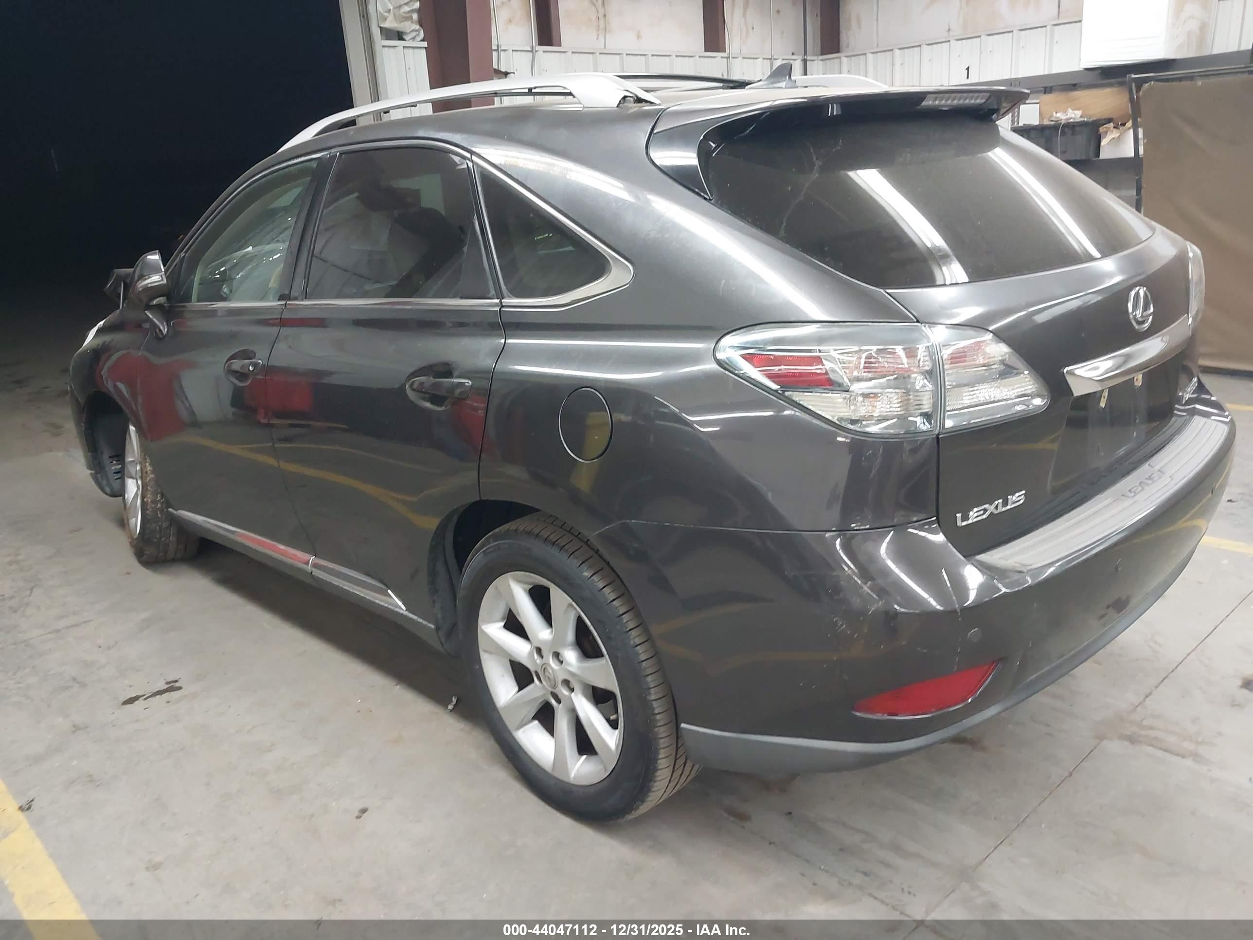 LEXUS RX image 3
