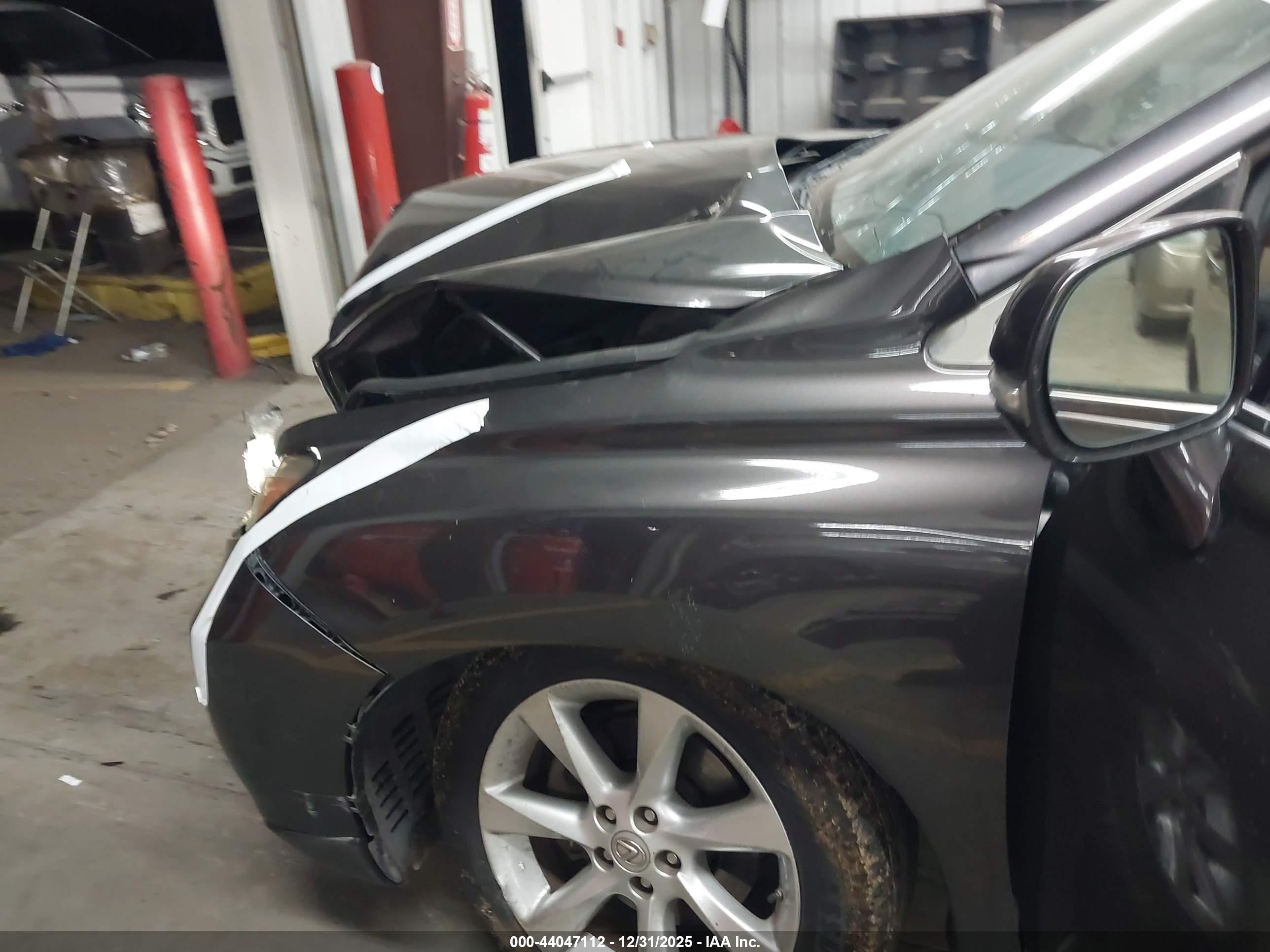 LEXUS RX image 6
