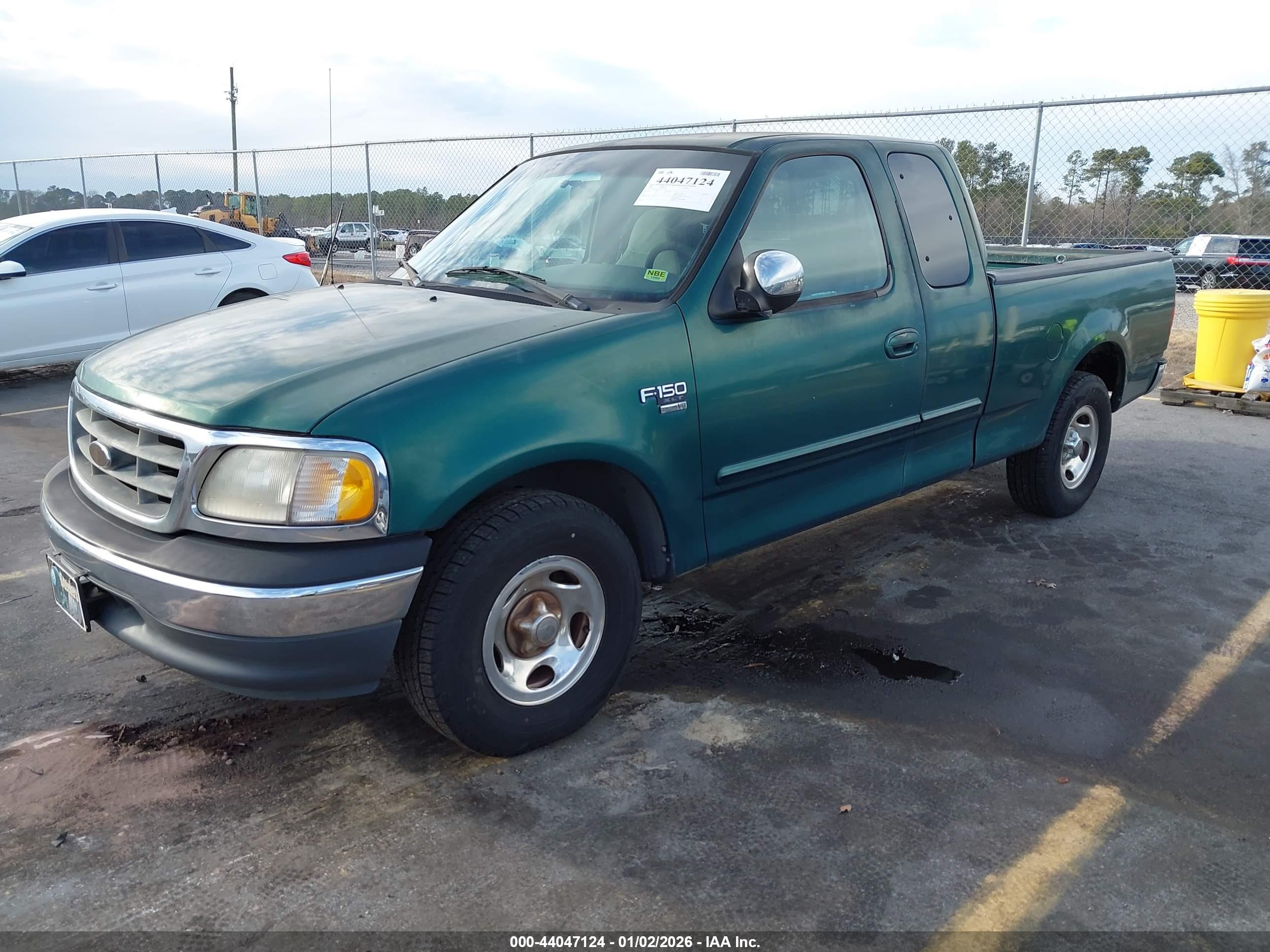 FORD F-150 image 2