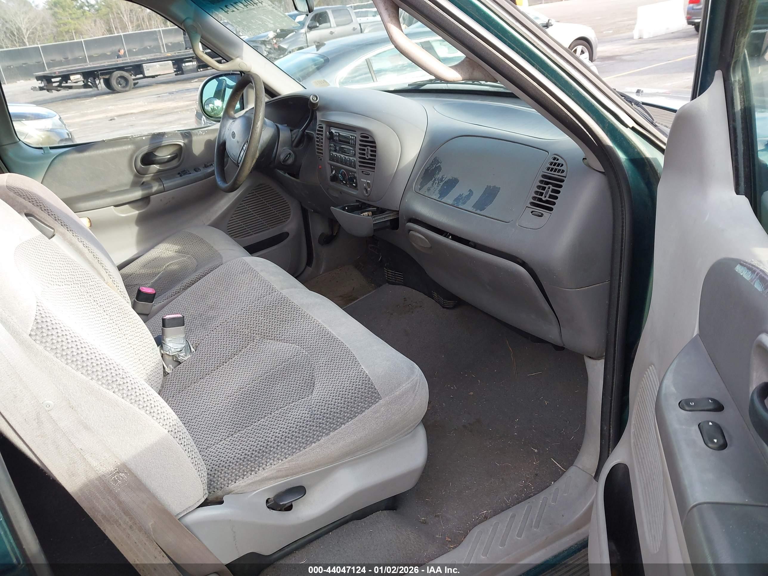 FORD F-150 image 5