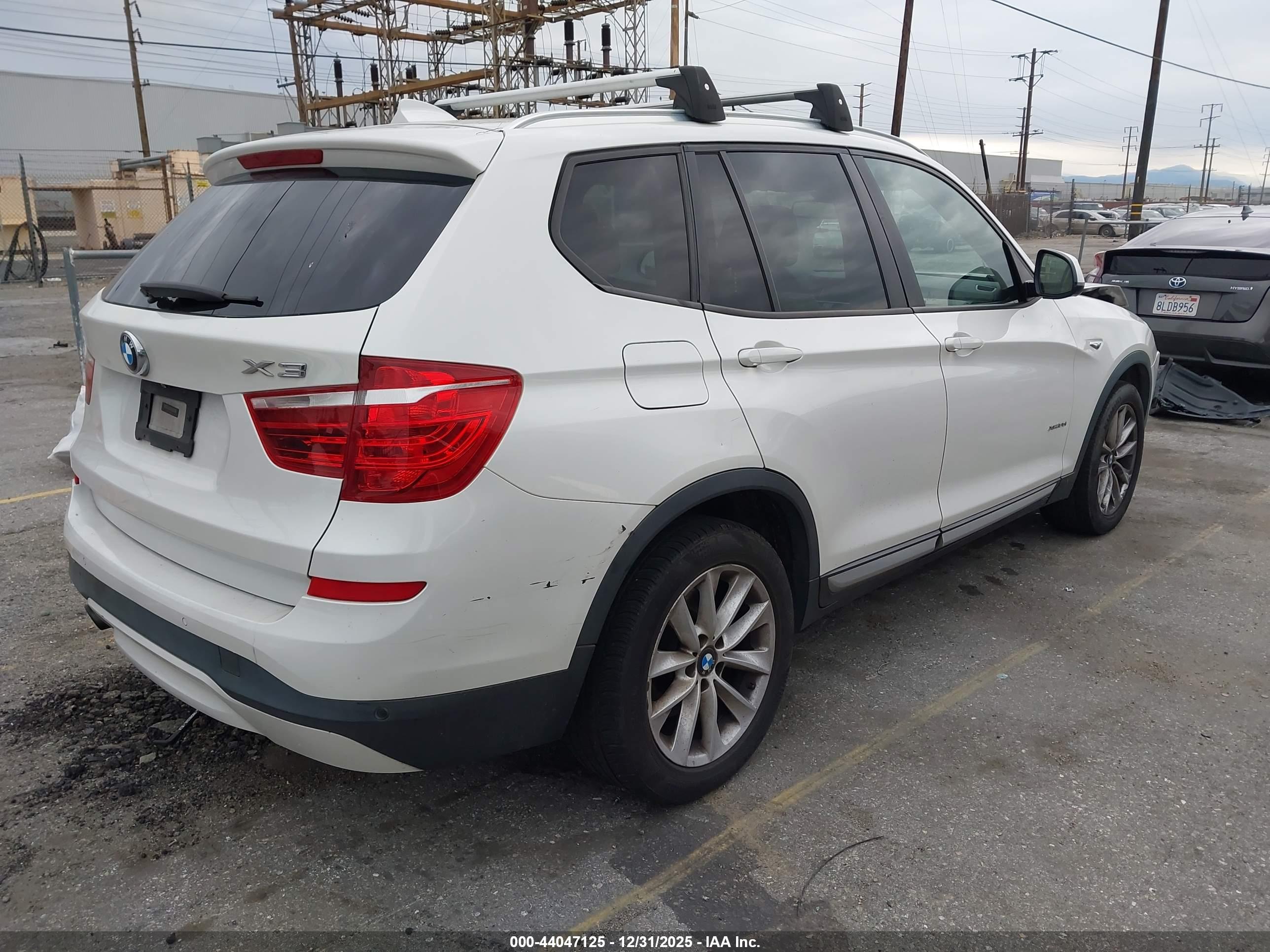 BMW X3 image 4