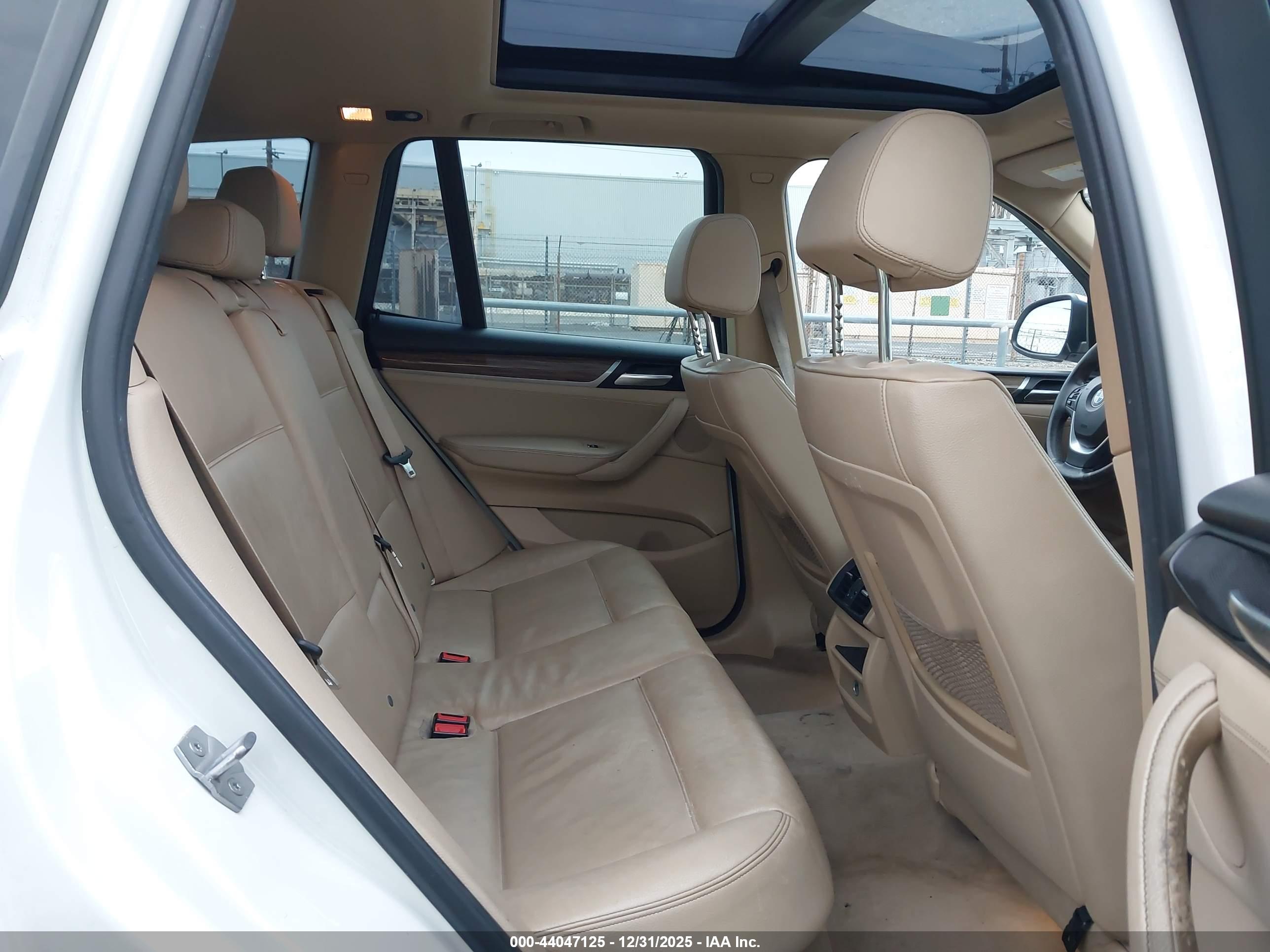 BMW X3 image 8