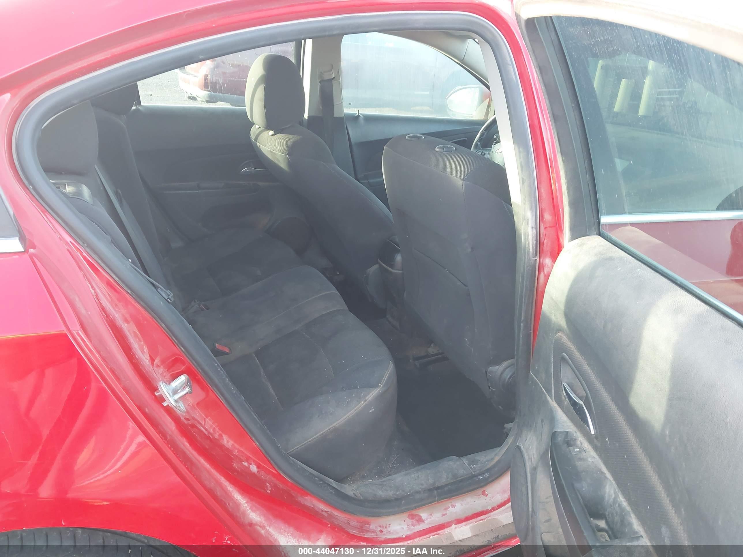 CHEVROLET CRUZE image 8