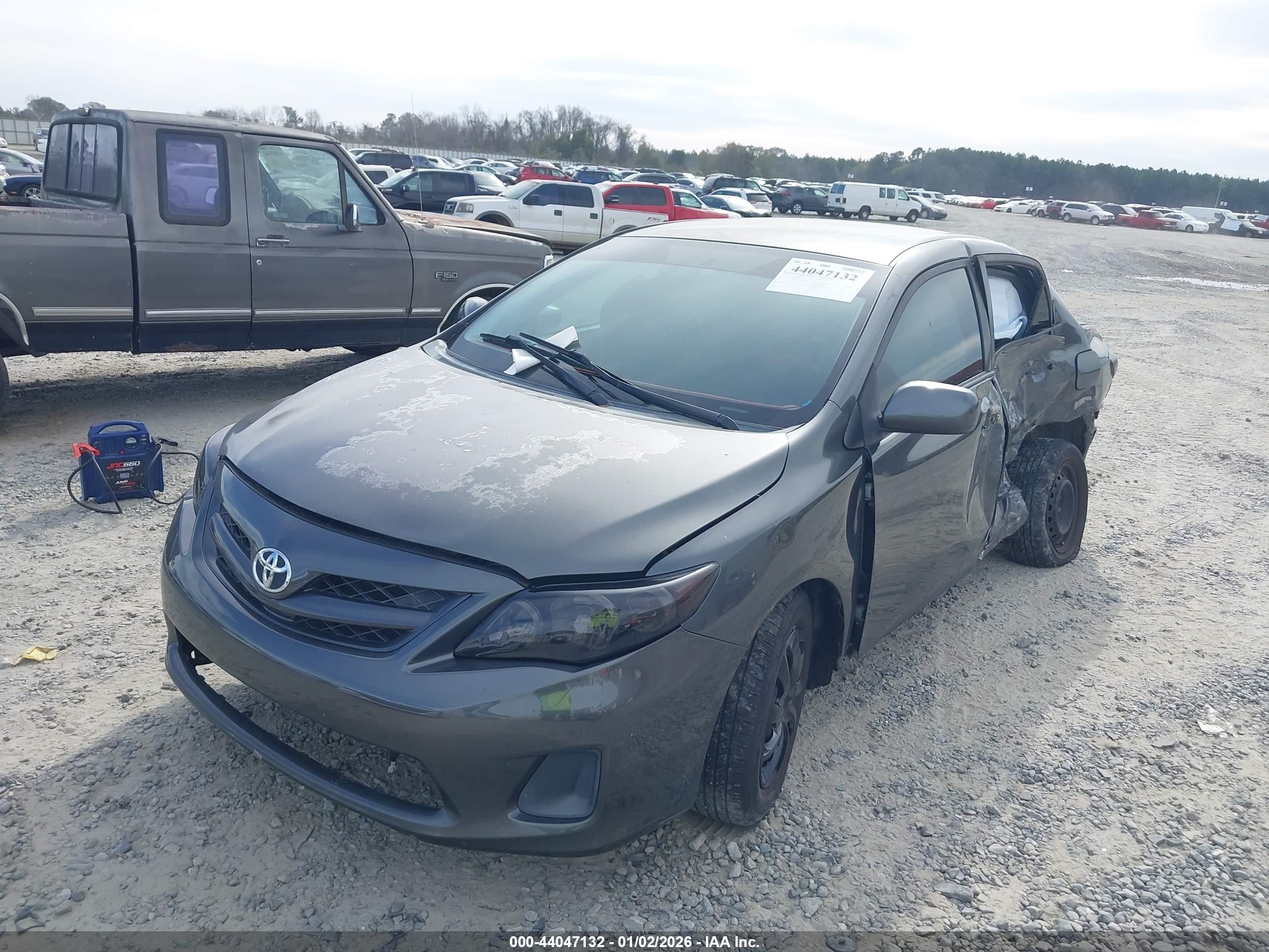 TOYOTA COROLLA image 6