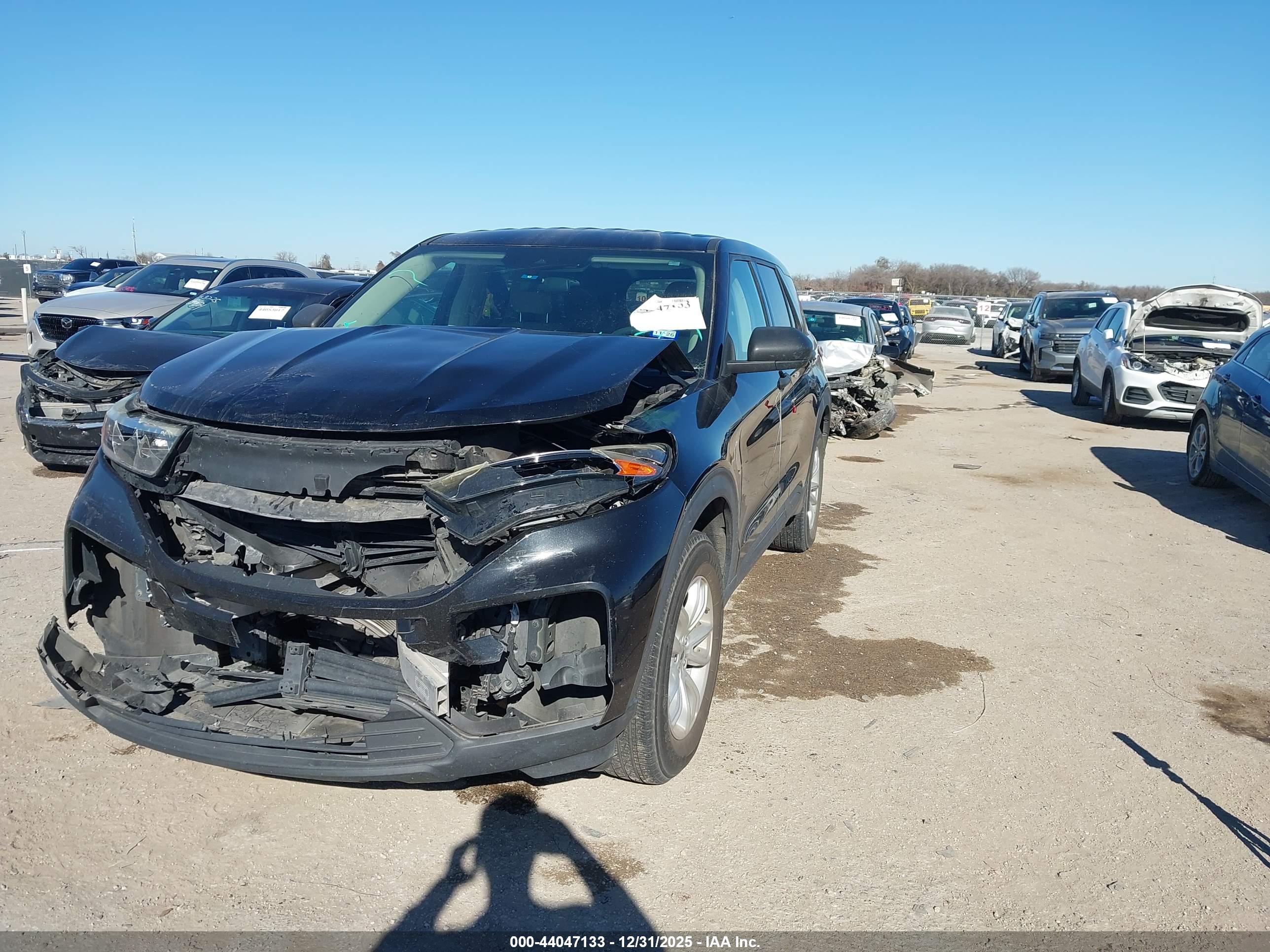 FORD EXPLORER image 2