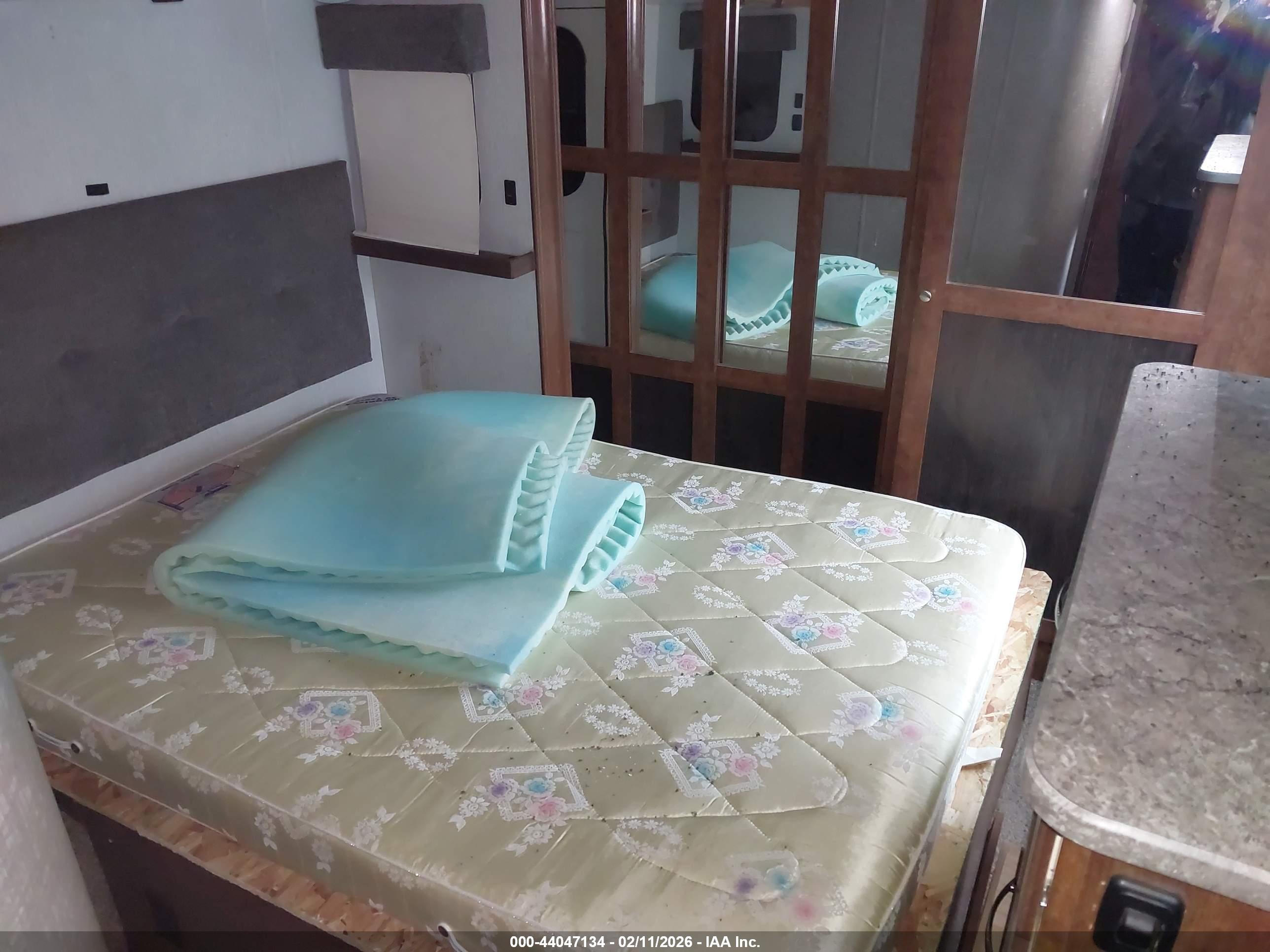 HEARTLAND RV image 8