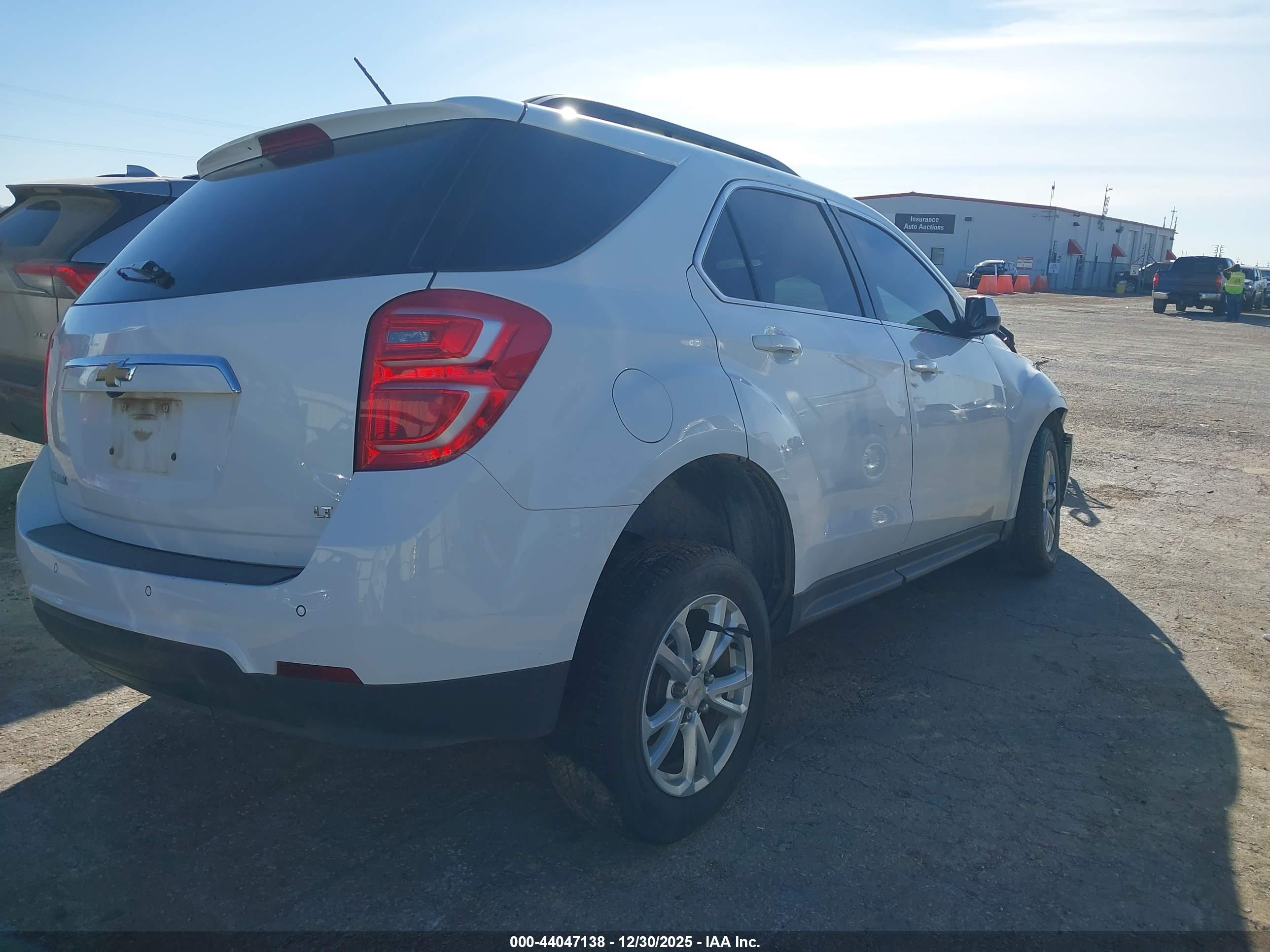 CHEVROLET EQUINOX image 4