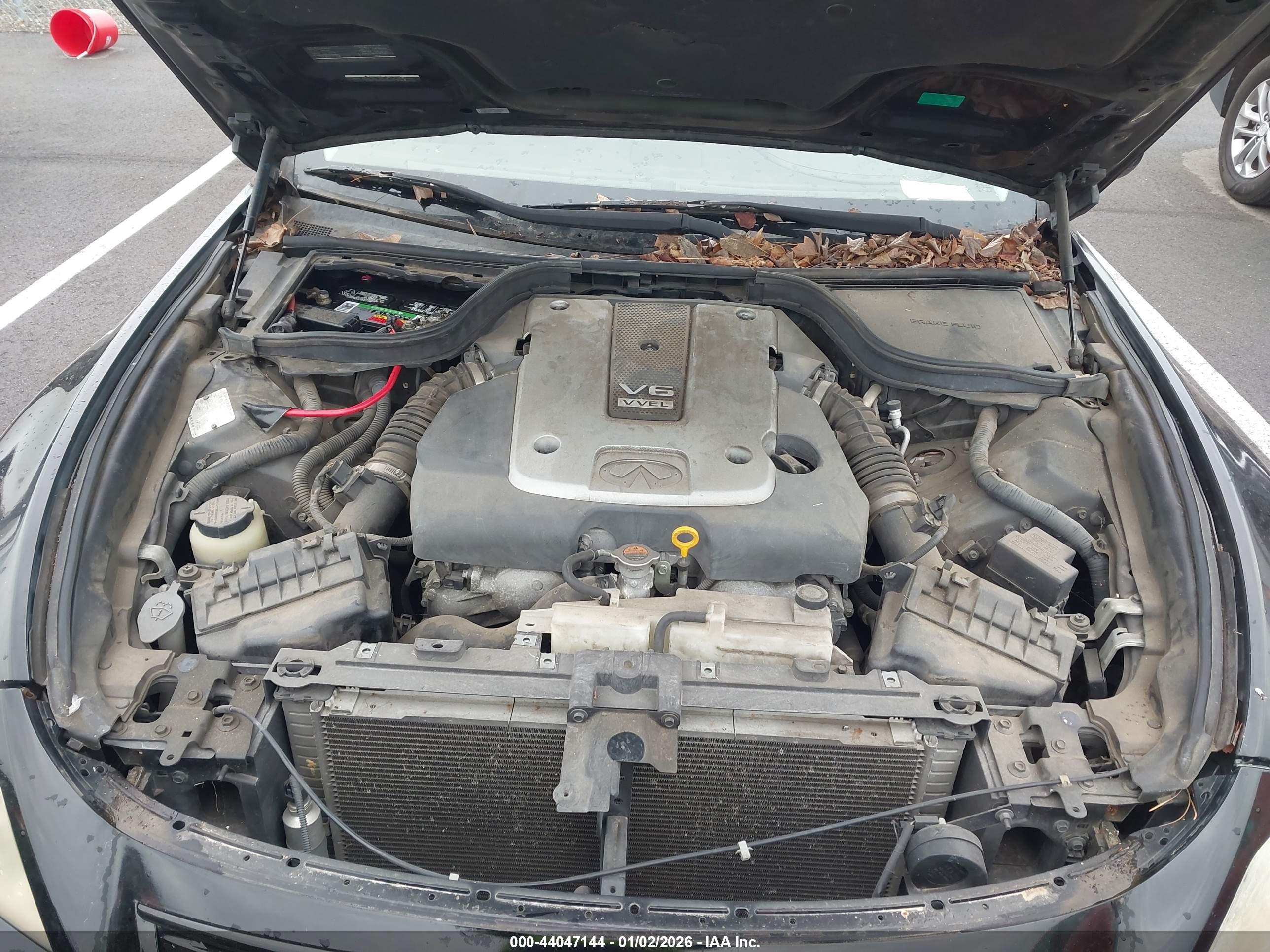 INFINITI G37 image 10
