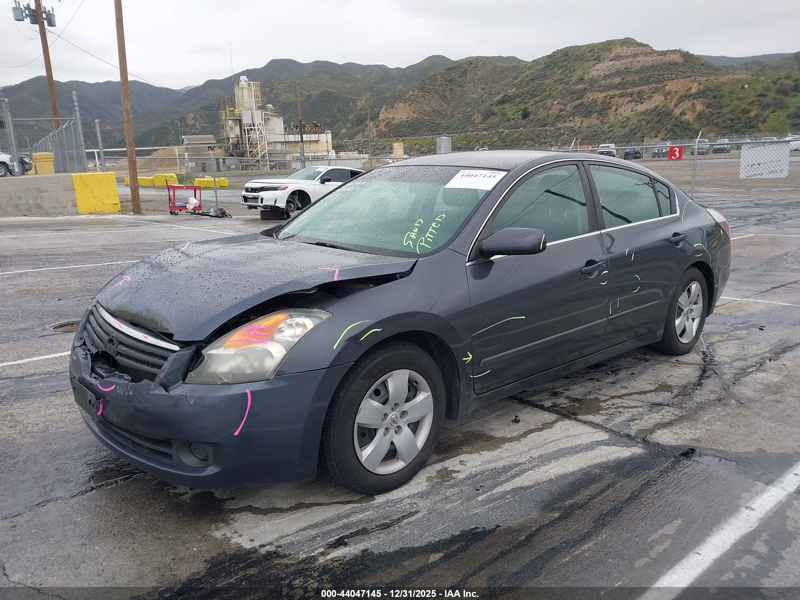 NISSAN ALTIMA image 2