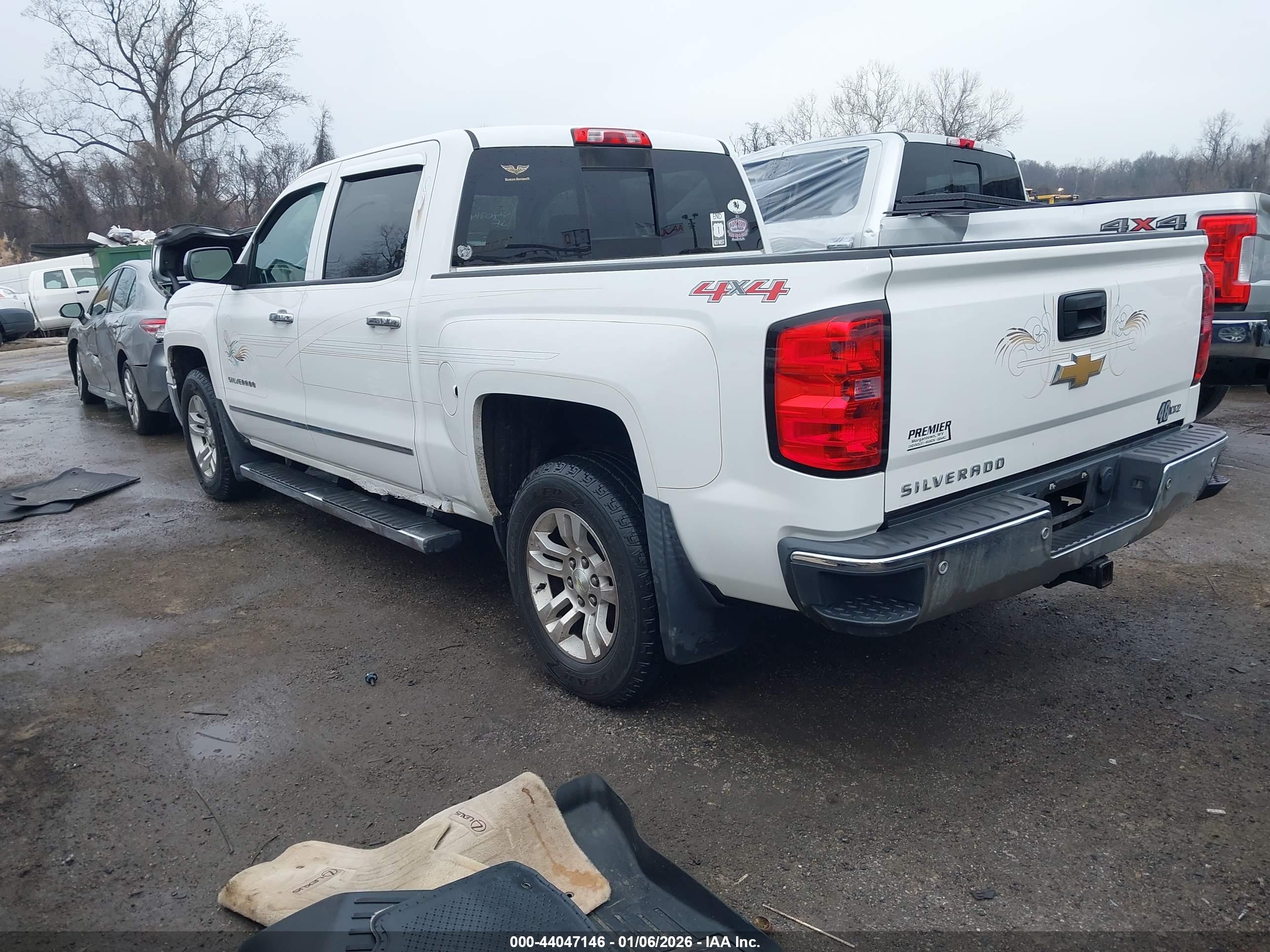CHEVROLET SILVERADO image 3