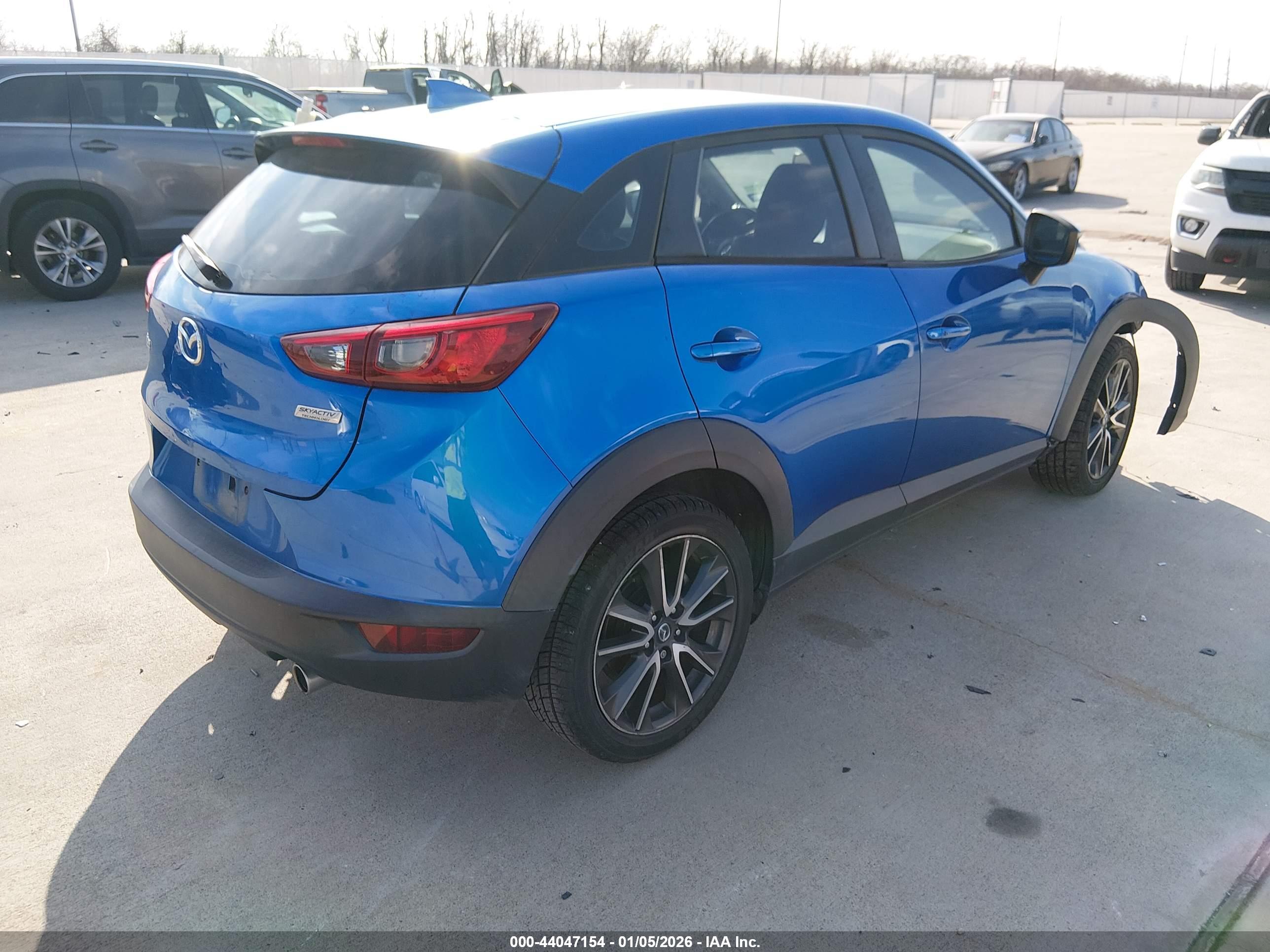 MAZDA CX-3 image 4