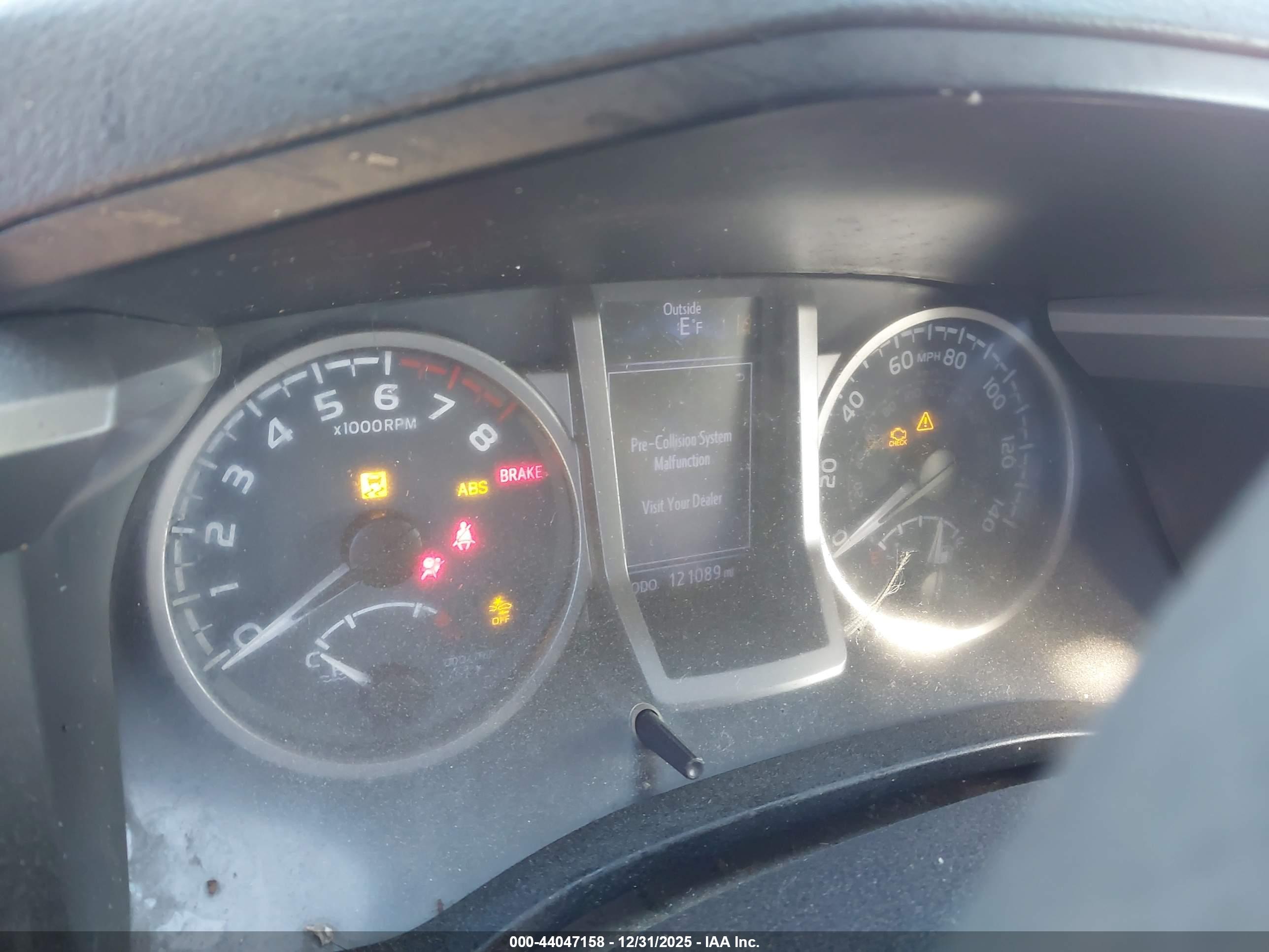 TOYOTA TACOMA image 7