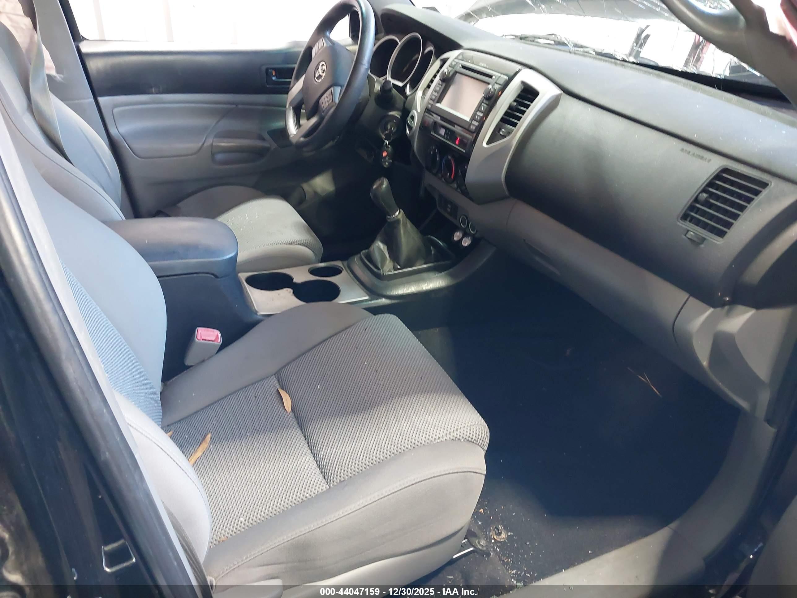 TOYOTA TACOMA image 5