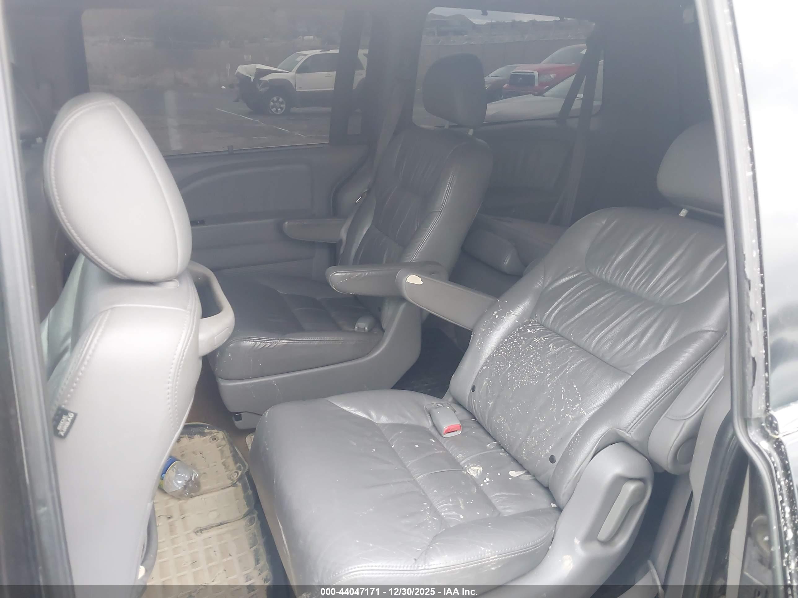 HONDA ODYSSEY image 8