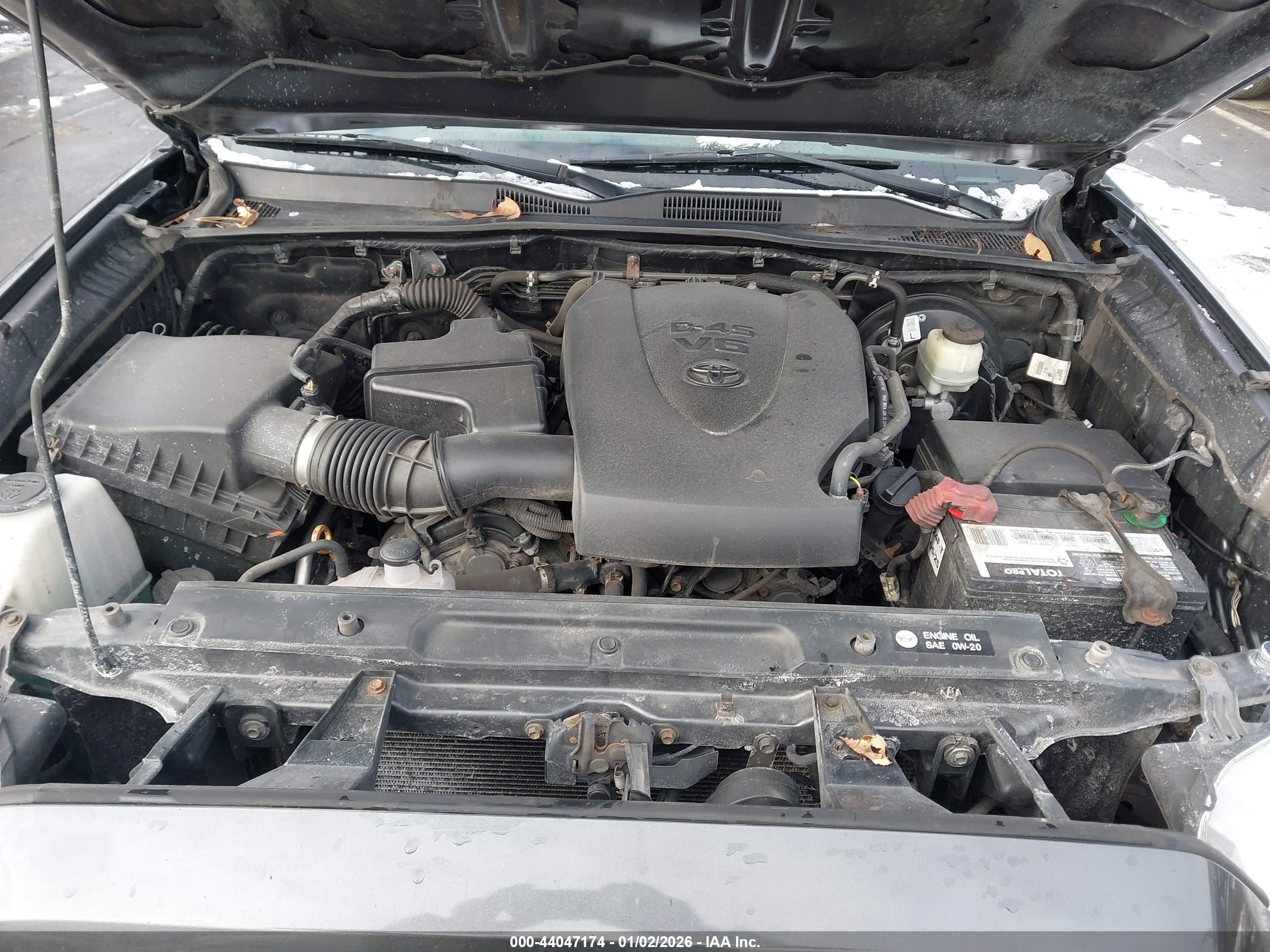 TOYOTA TACOMA image 10