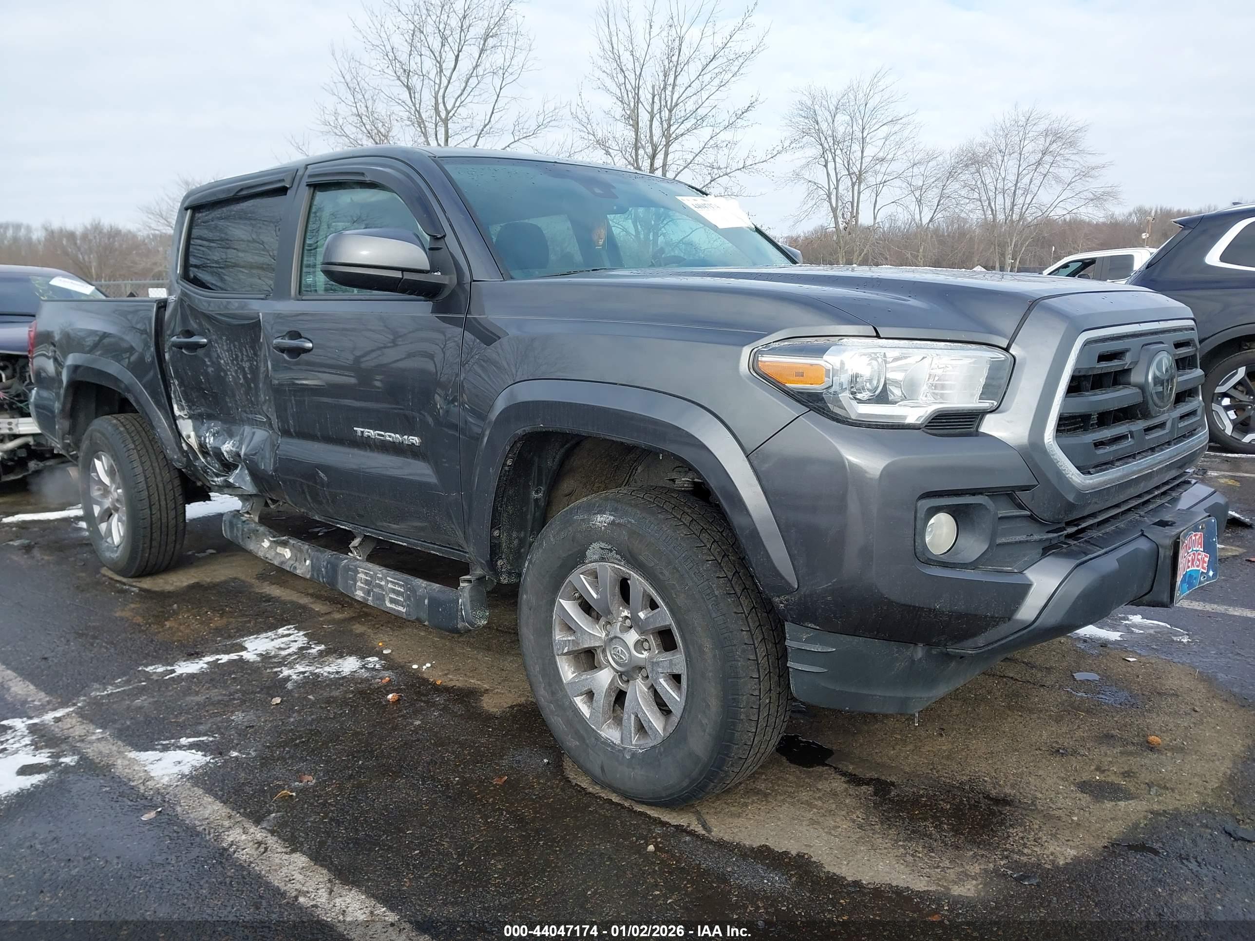 TOYOTA TACOMA image 6