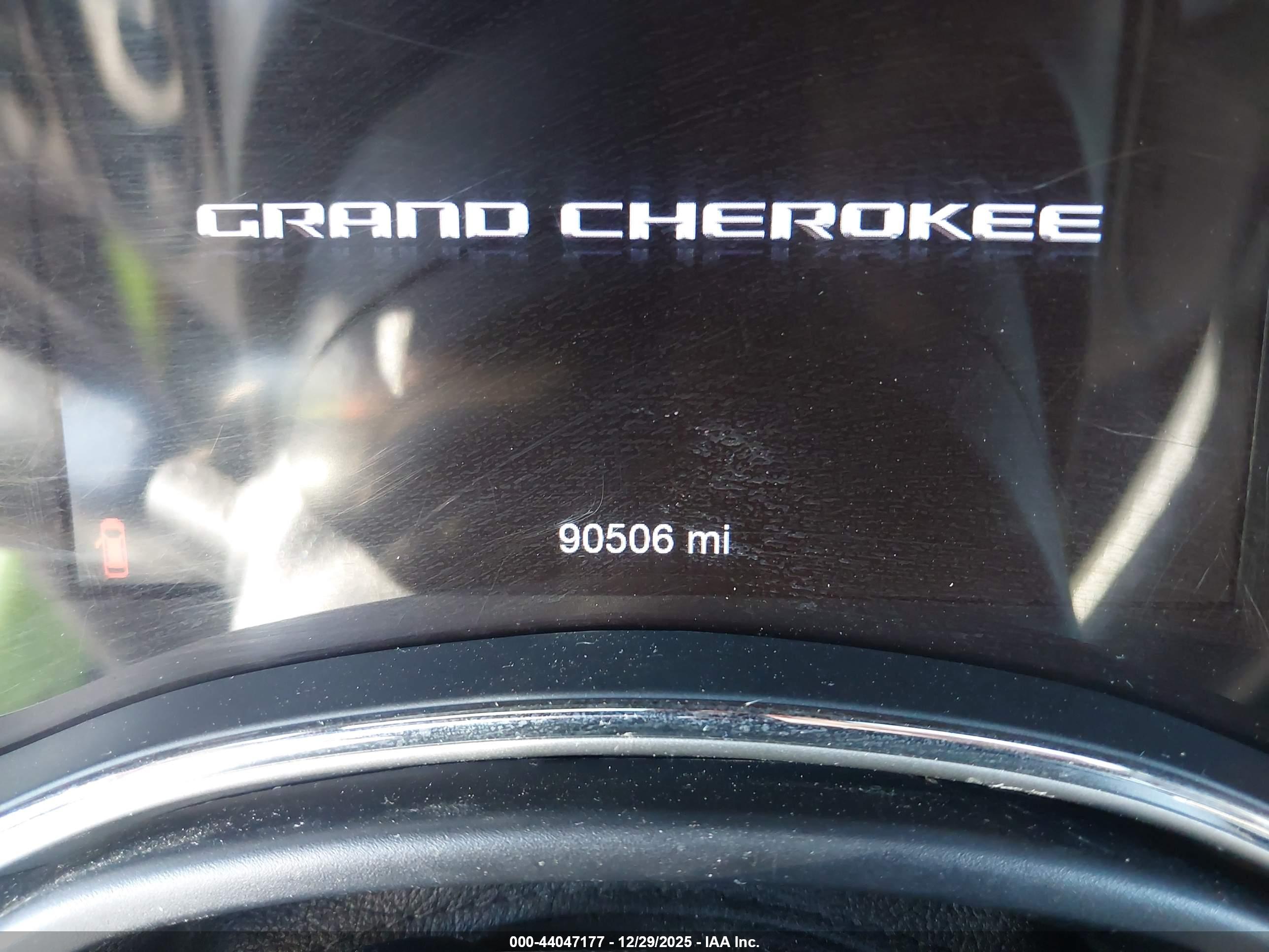 JEEP GRAND image 7
