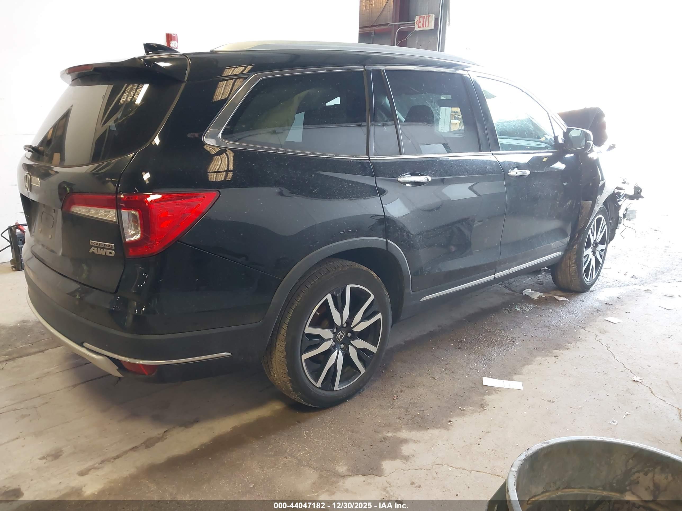 HONDA PILOT image 4