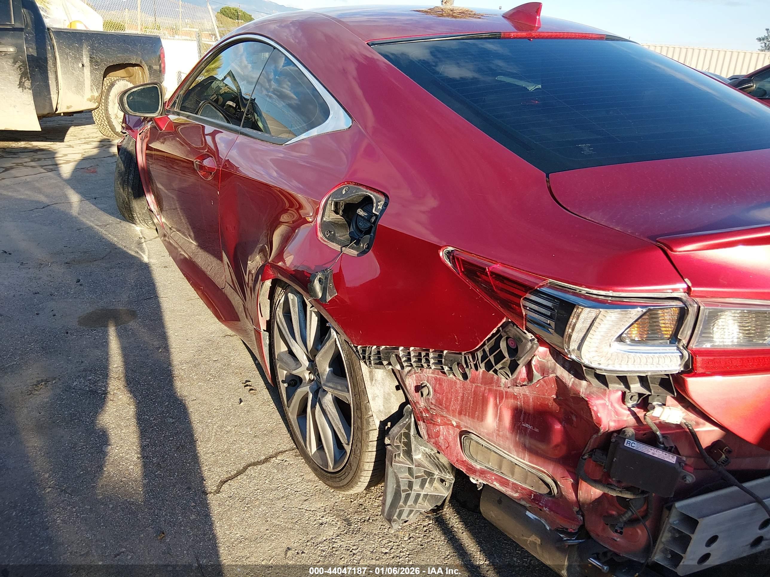 LEXUS RC image 6