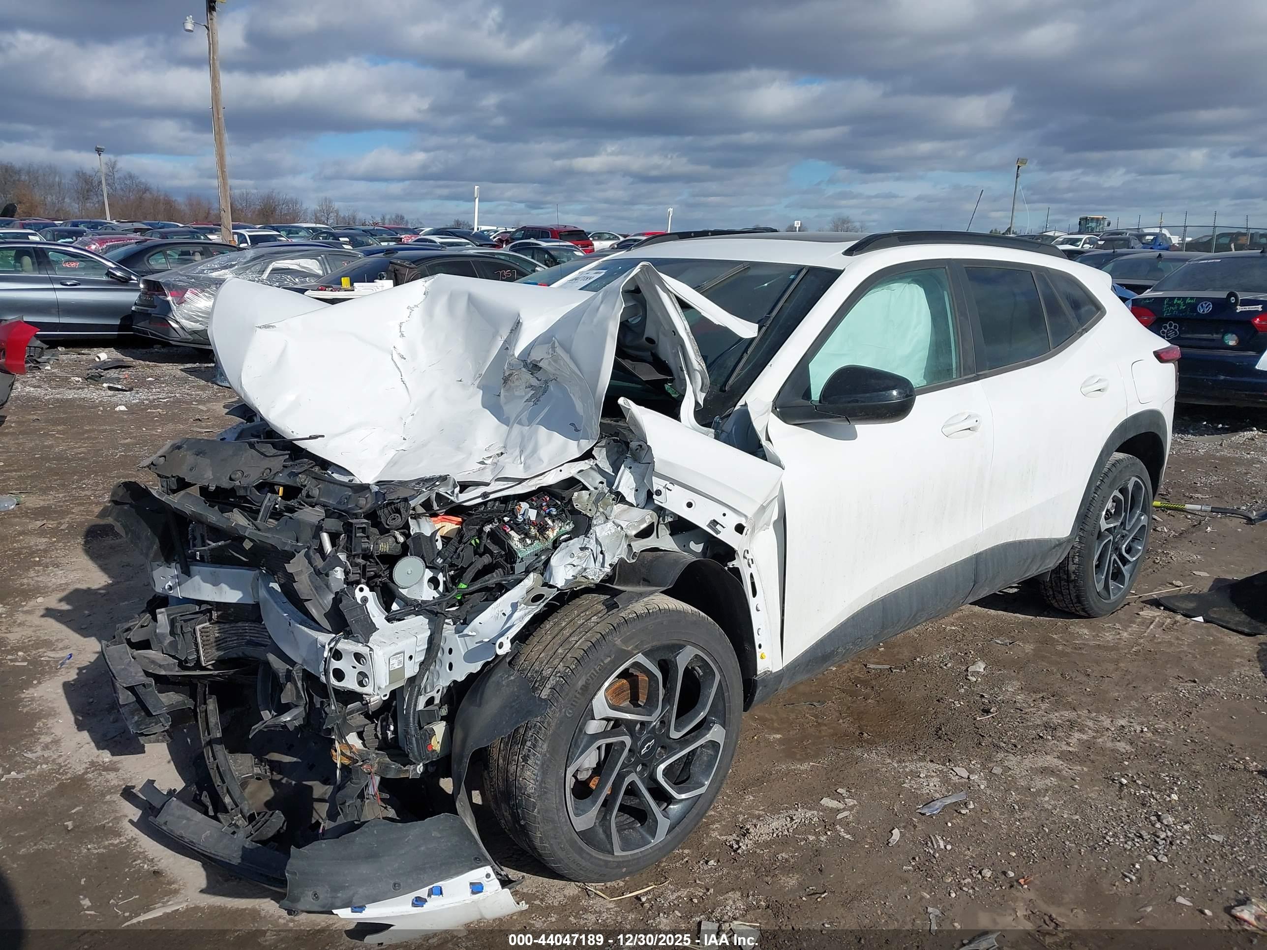 CHEVROLET TRAX image 6