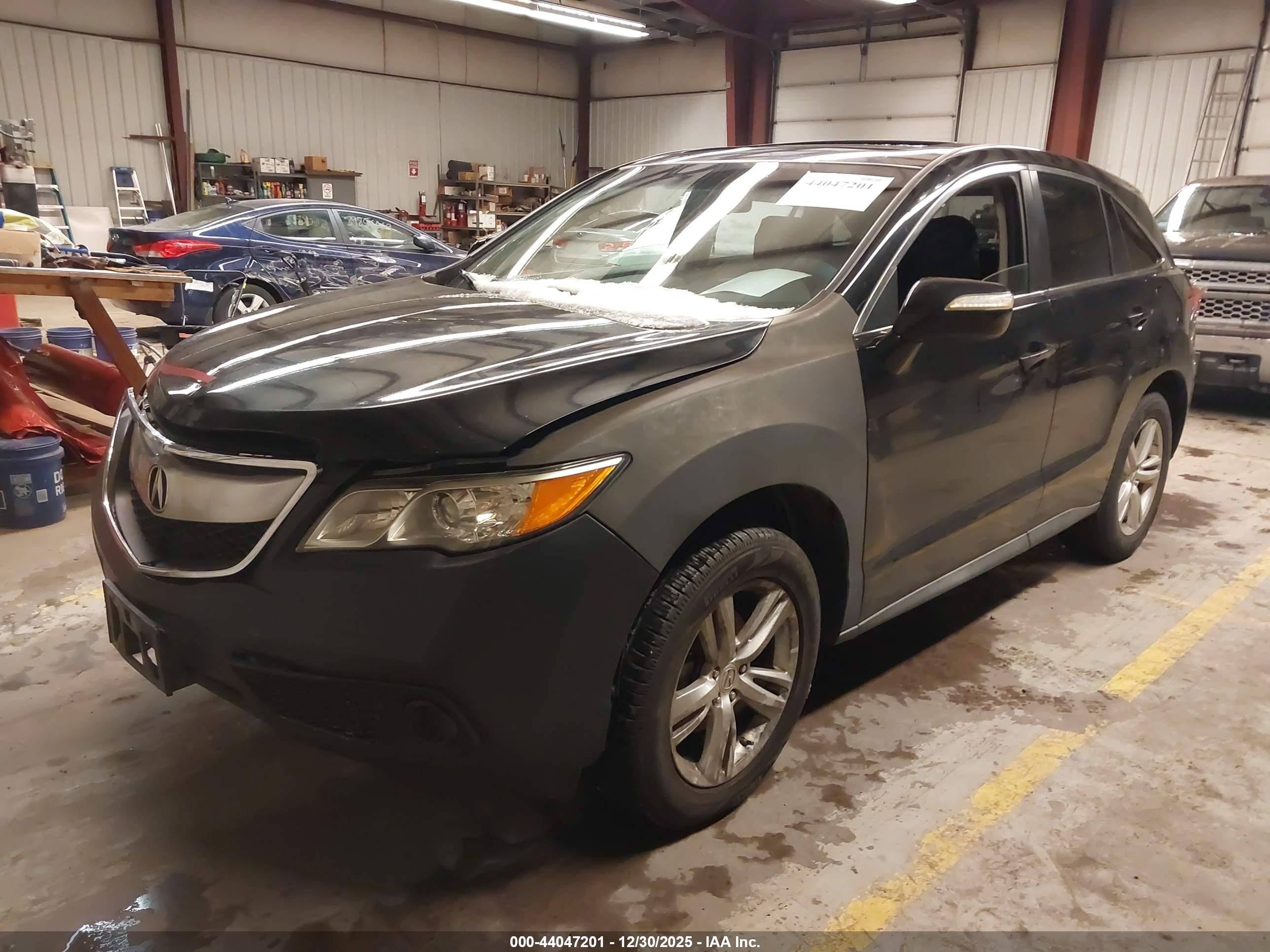 ACURA RDX image 2