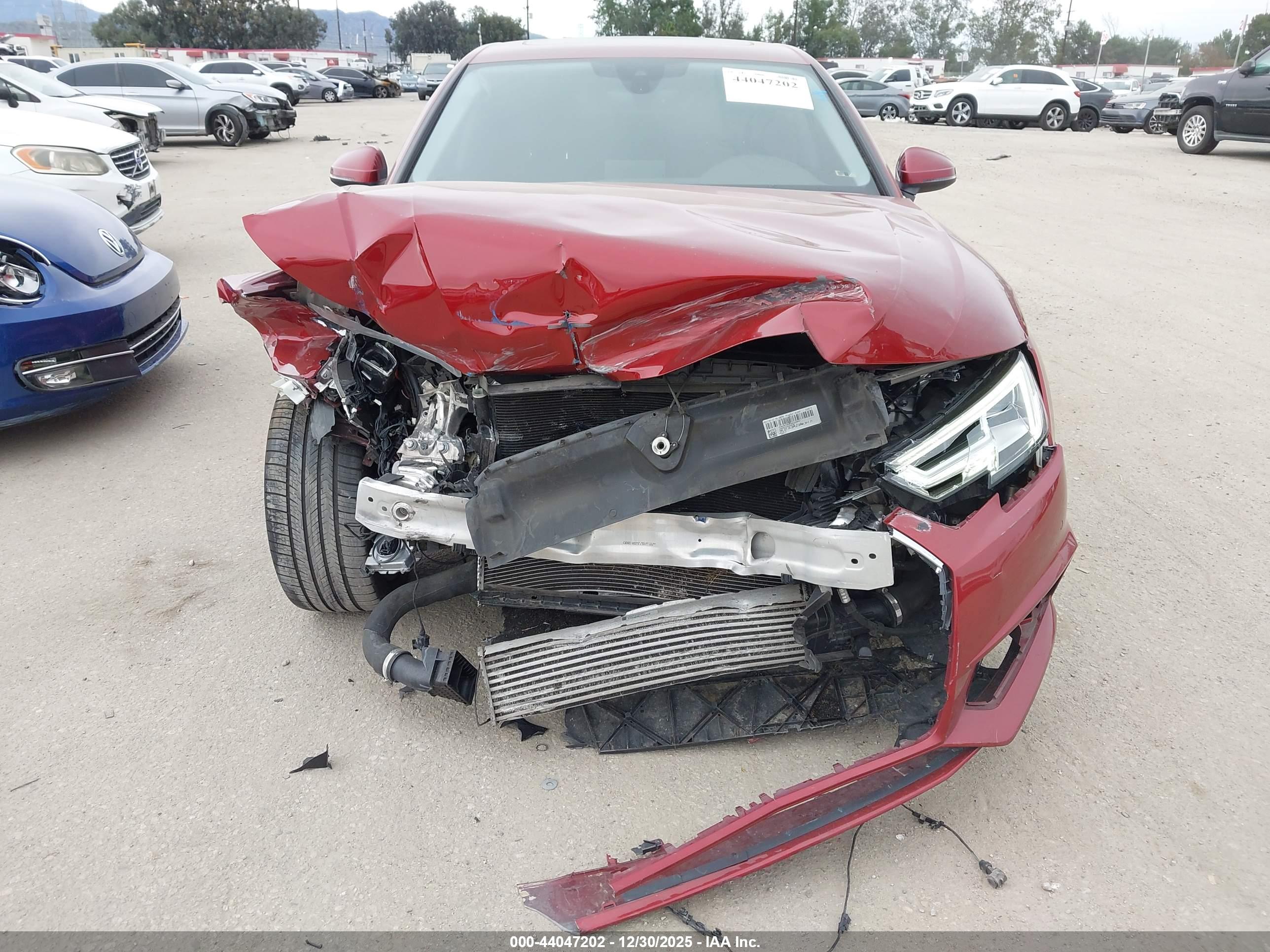AUDI A4 image 6