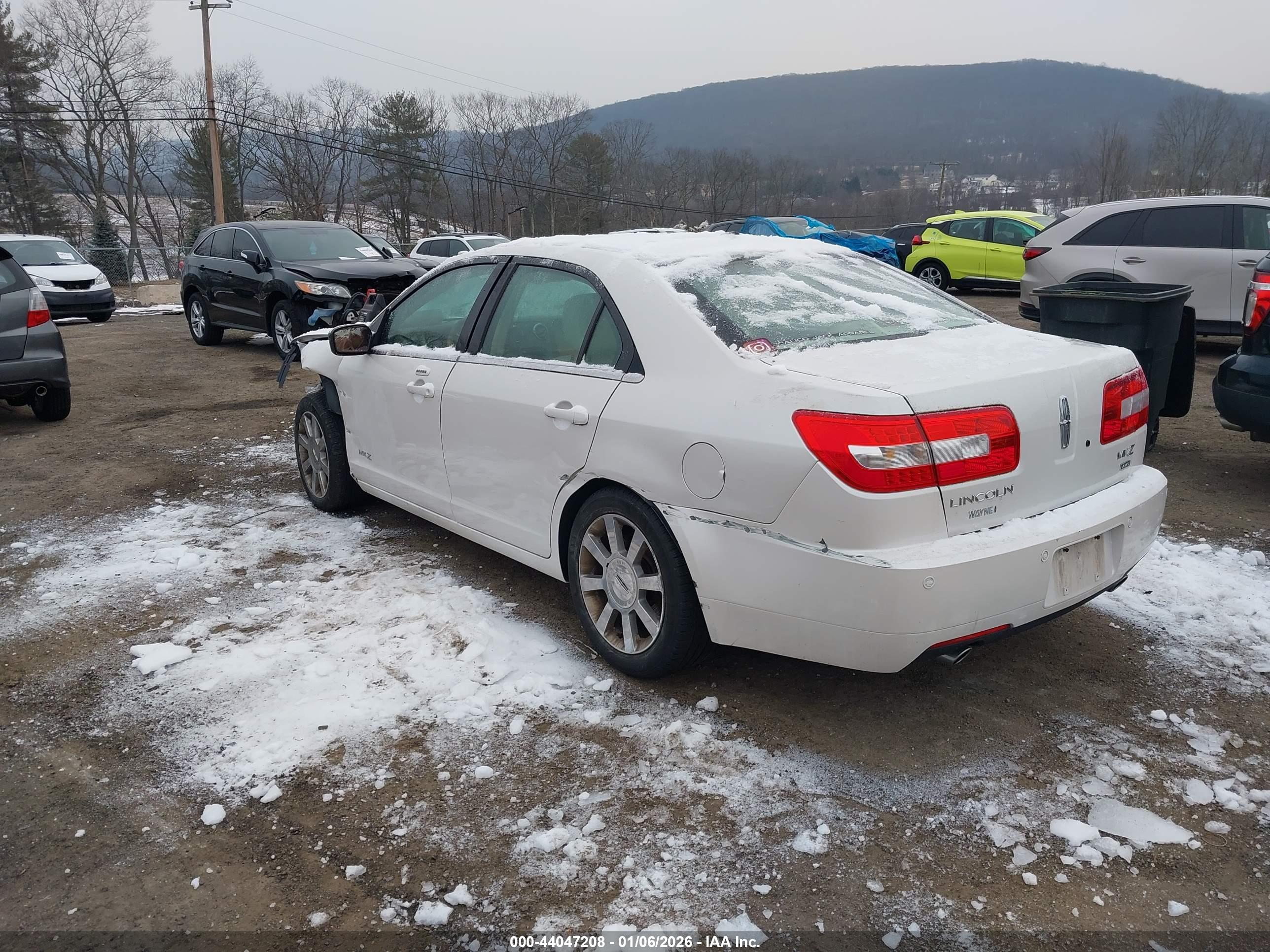 LINCOLN MKZ image 3