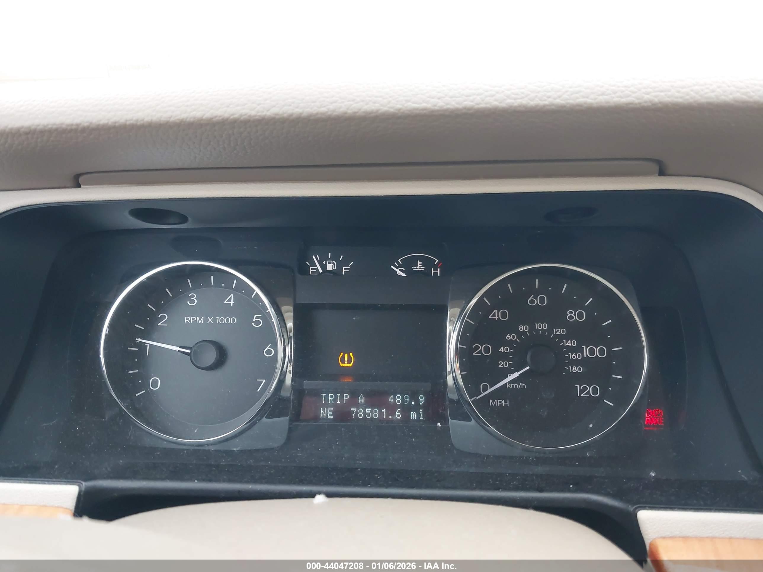 LINCOLN MKZ image 7